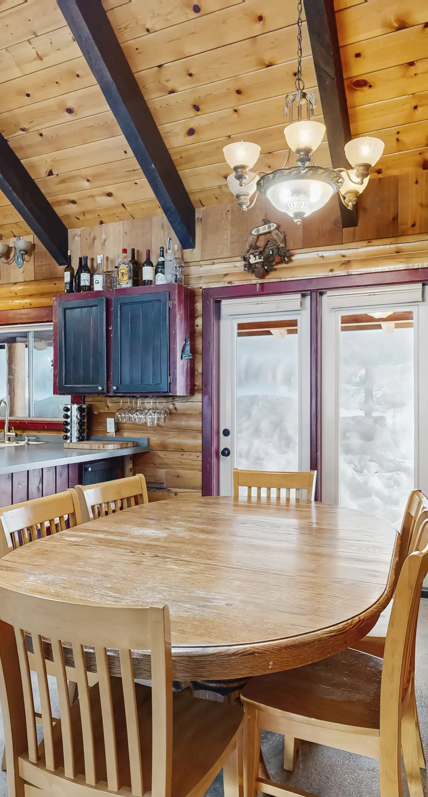 Custom Cabin - Hot Tub Near McCall & Brundage