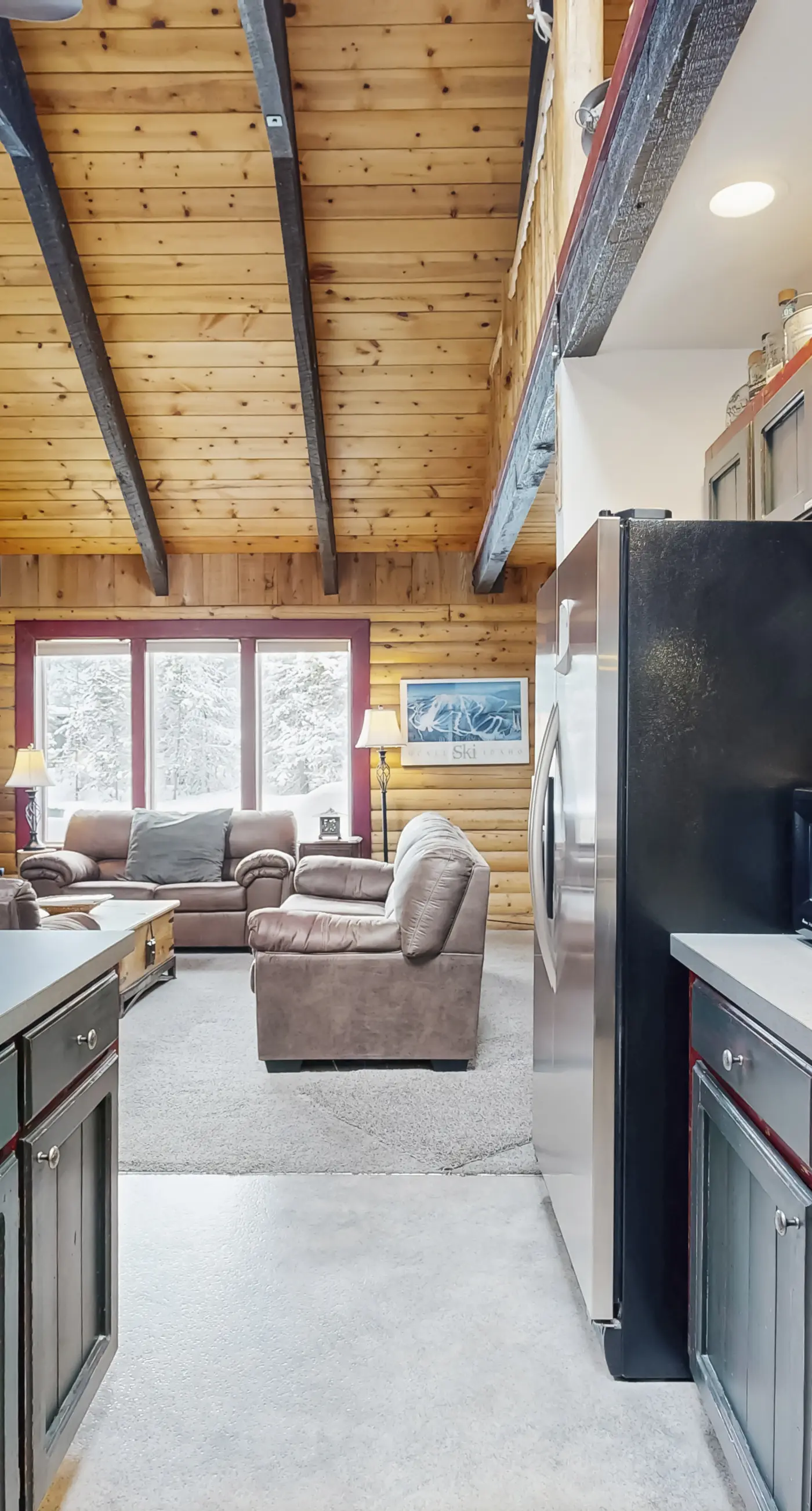 Custom Cabin - Hot Tub Near McCall & Brundage