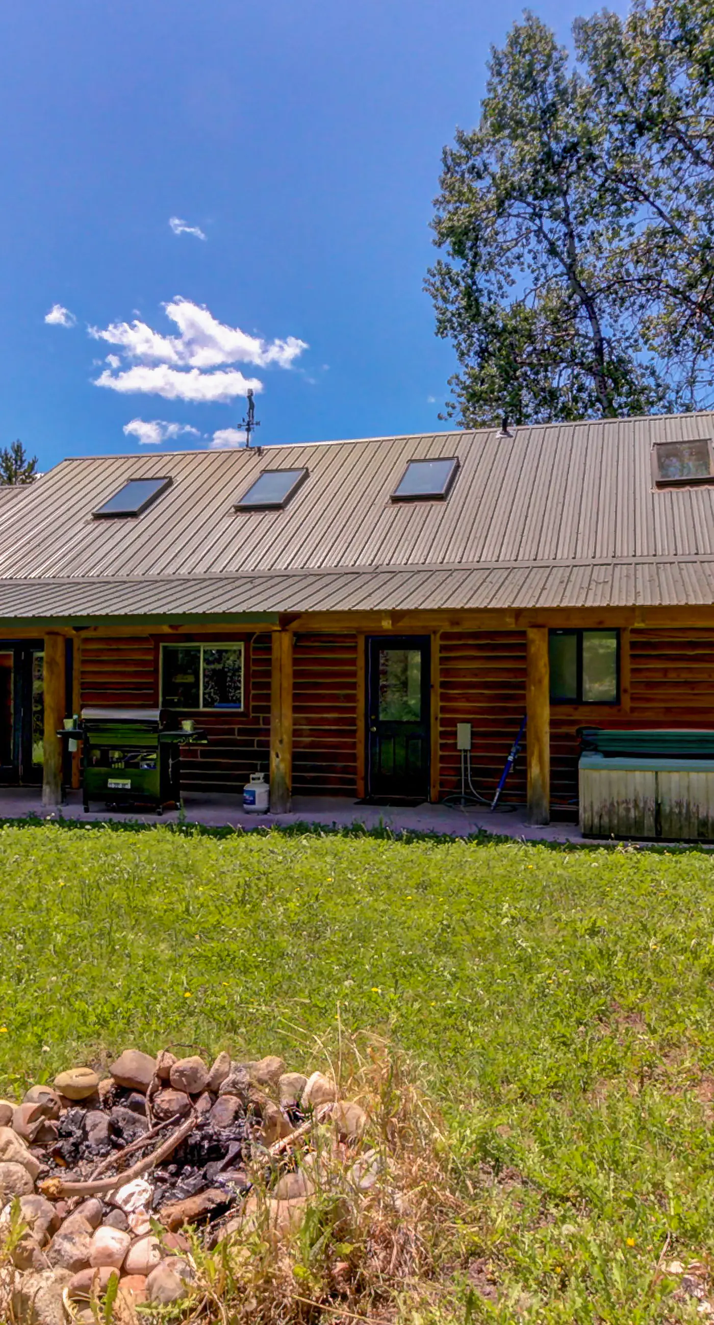 Custom Cabin - Hot Tub Near McCall & Brundage