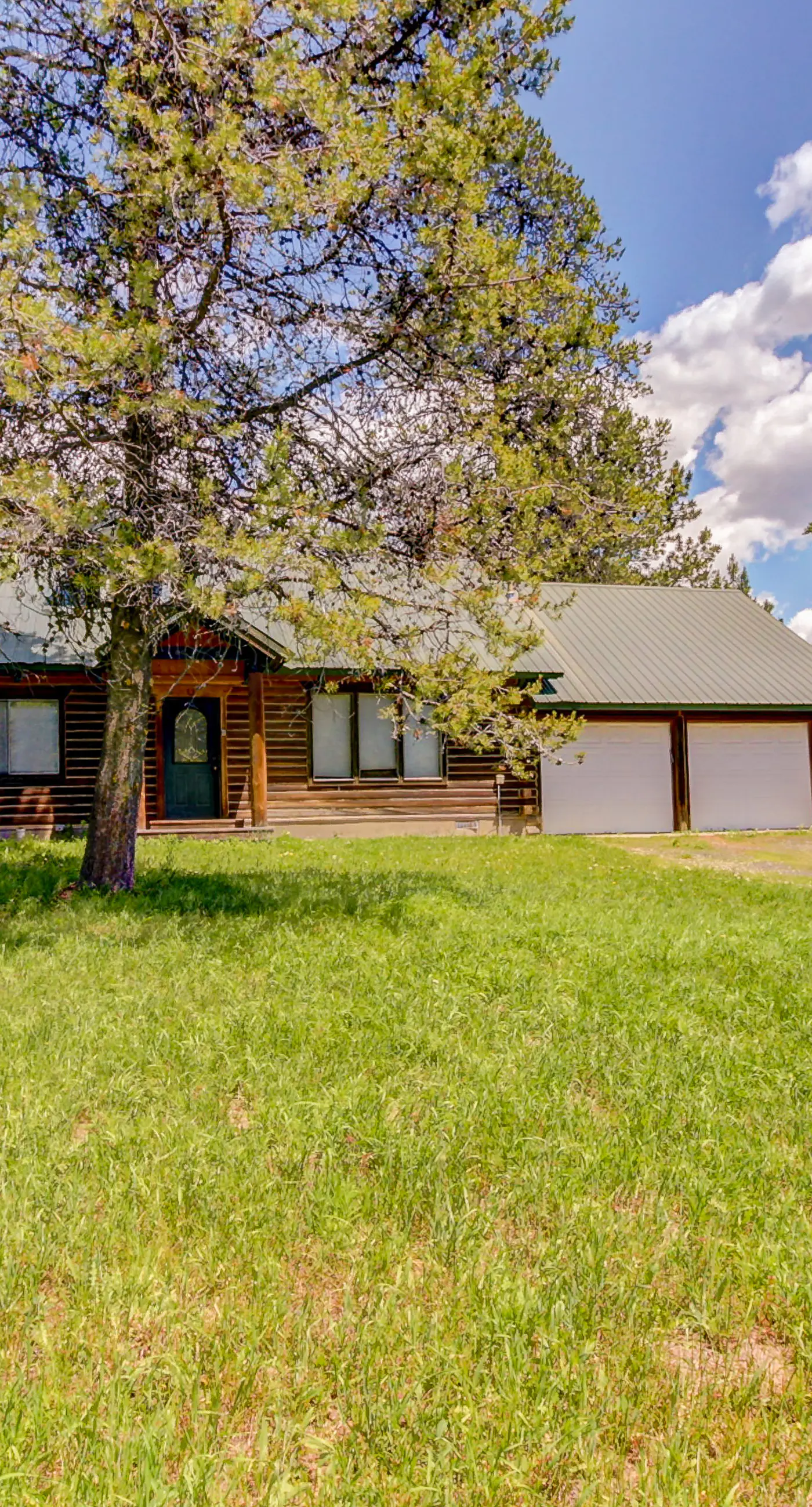 Custom Cabin - Hot Tub Near McCall & Brundage