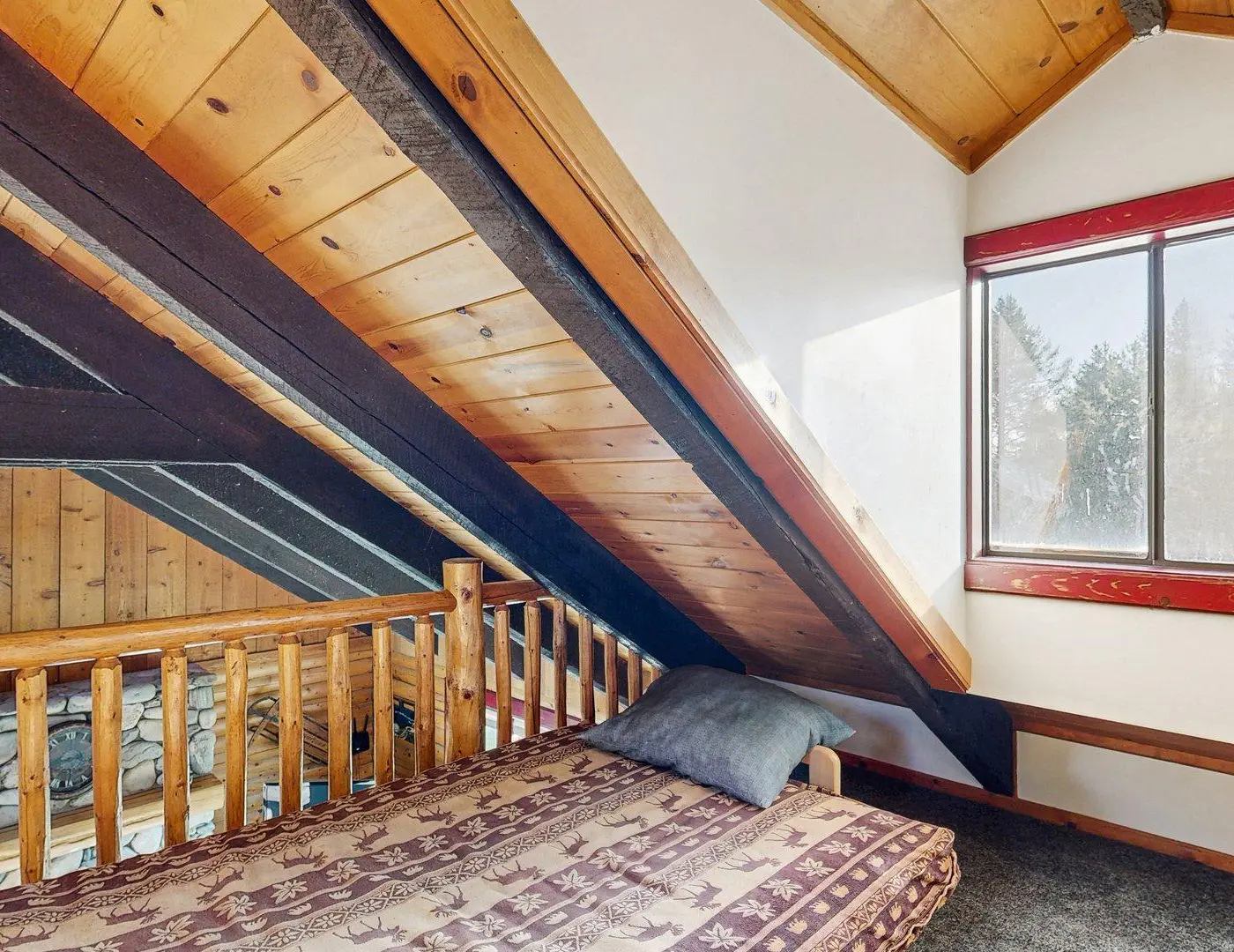 McCall Cabin, Hot Tub, Trailer Parking