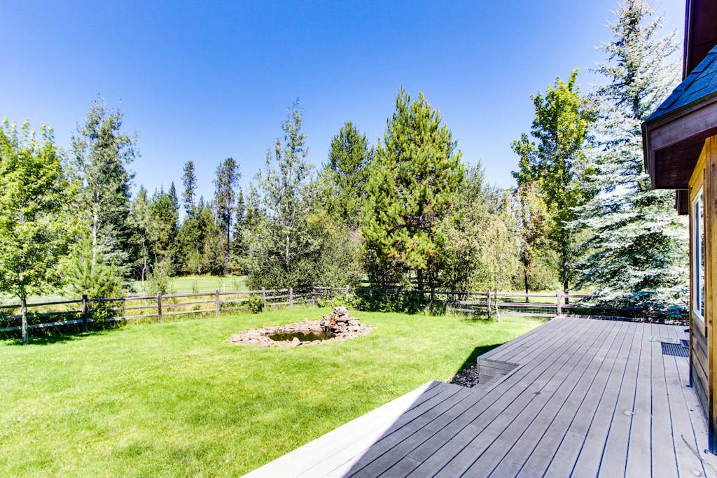 The Timber Inn Golf, Yard & Patio