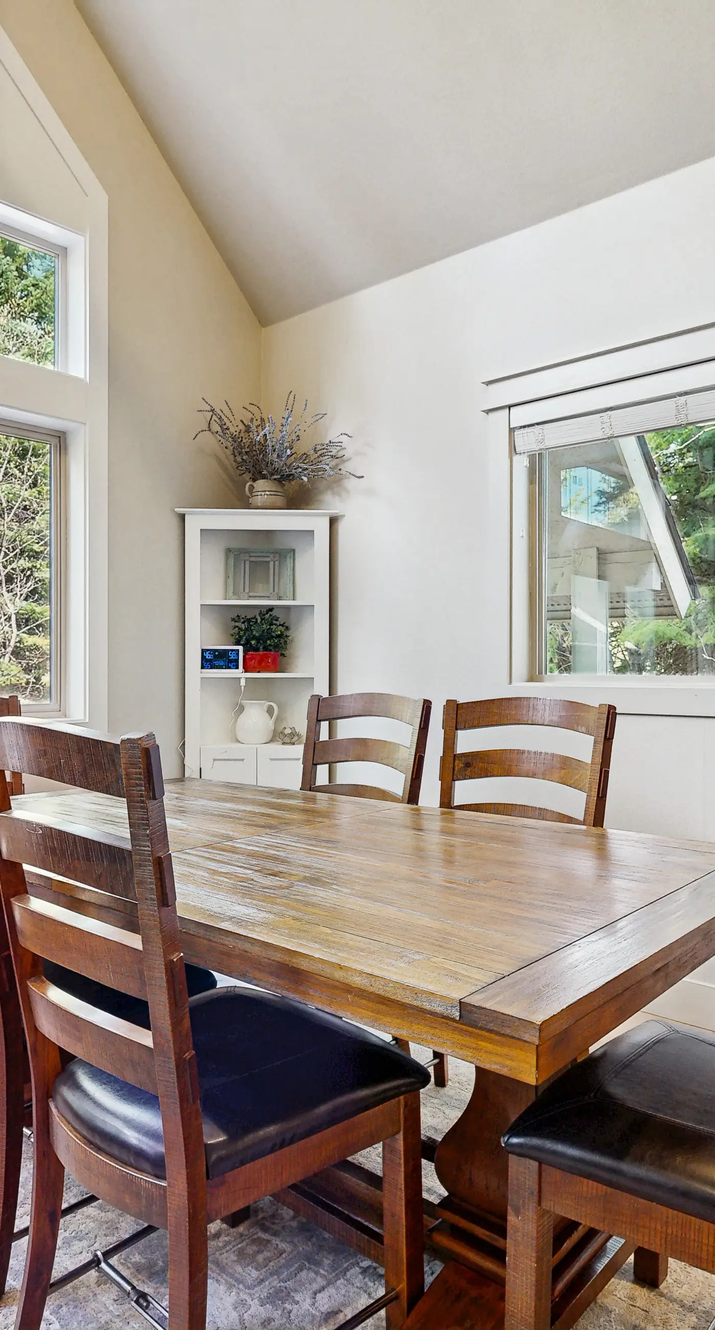 Quiet Home Near Golf - Pool & Hot Tub Access