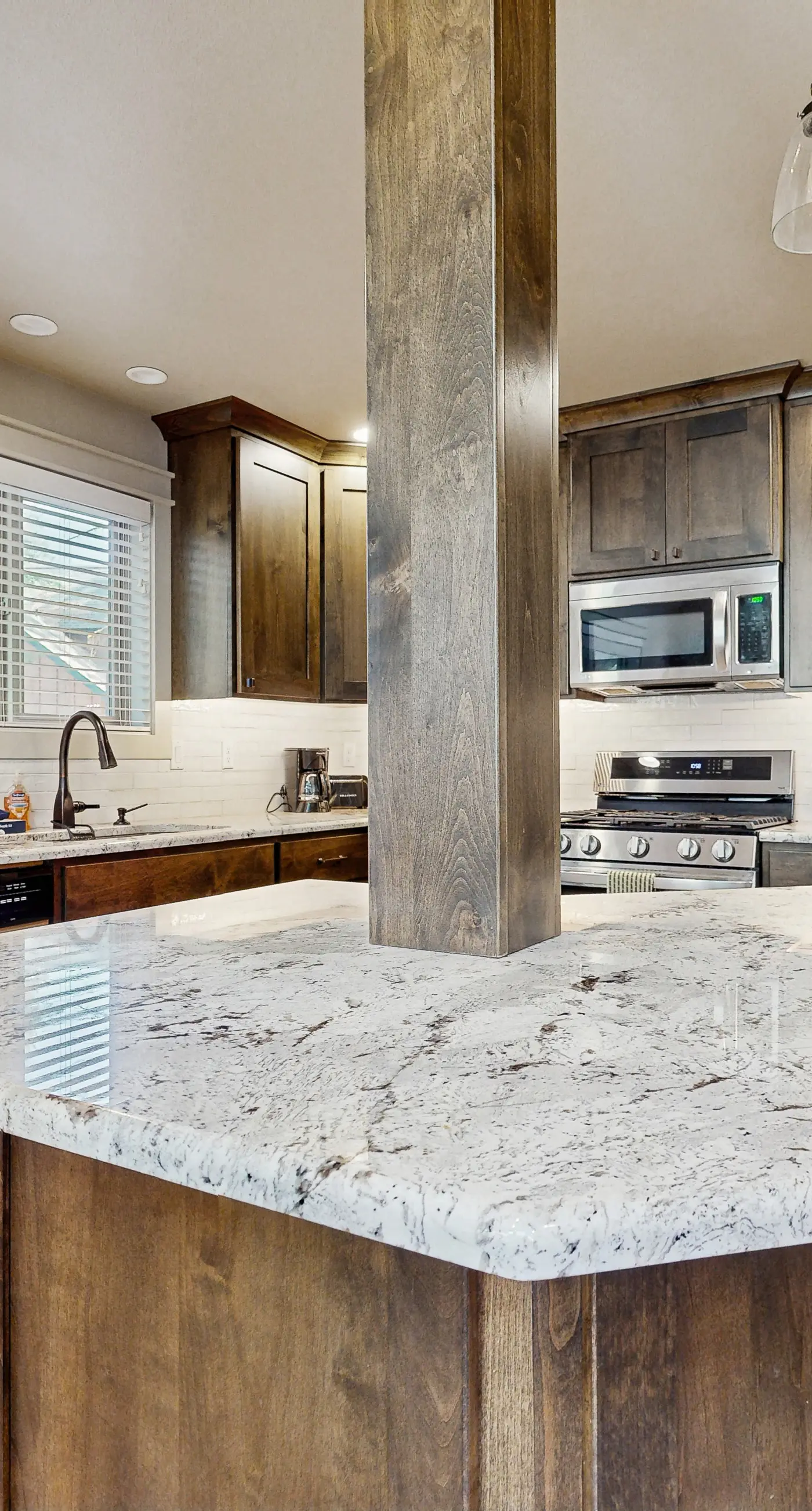 Quiet Home Near Golf - Pool & Hot Tub Access