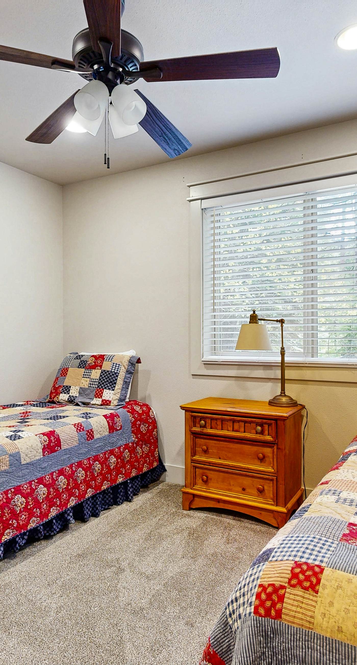 Quiet Home Near Golf - Pool & Hot Tub Access