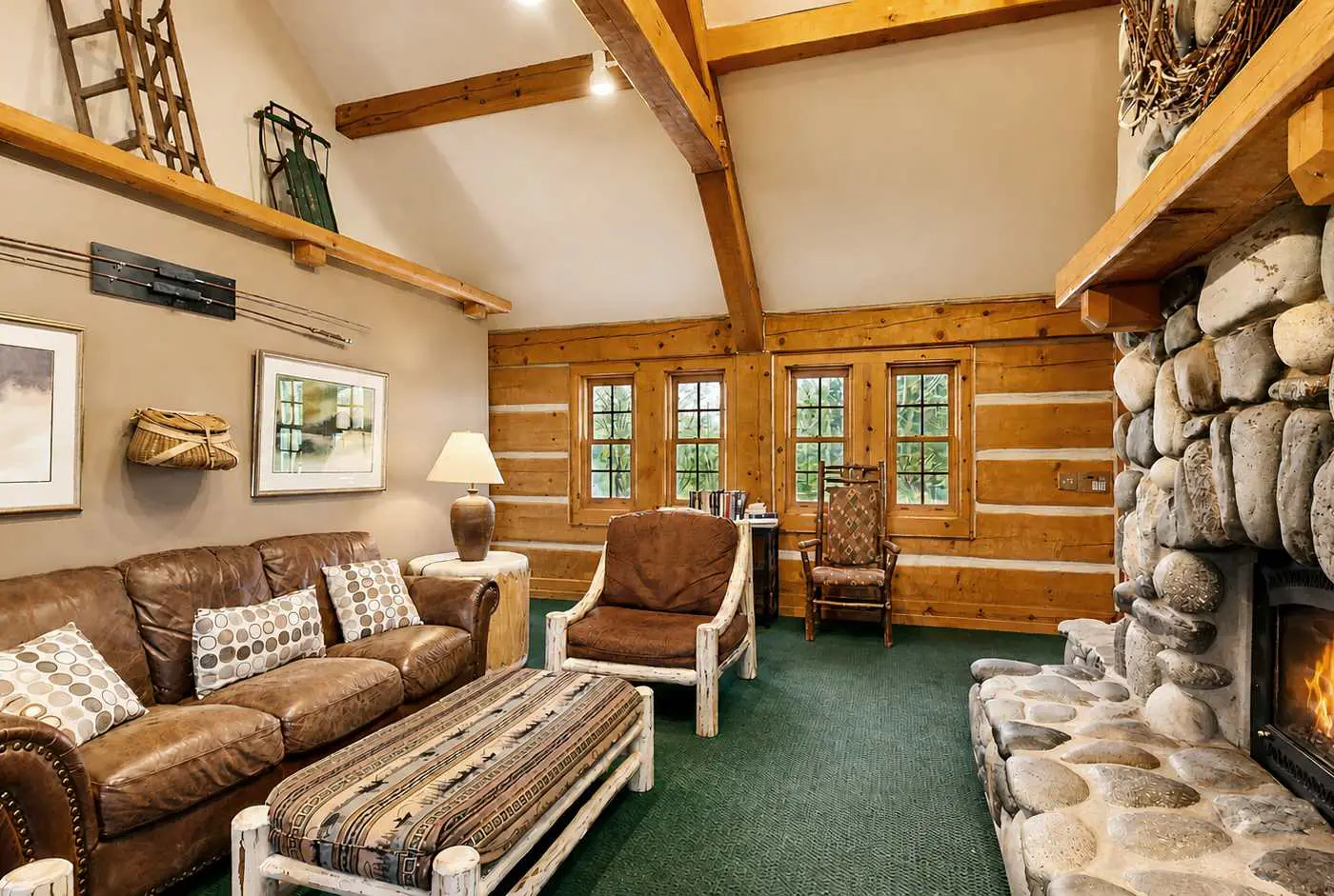 McCall Modern 3BR Cabin | Pool & Hot Tub Access