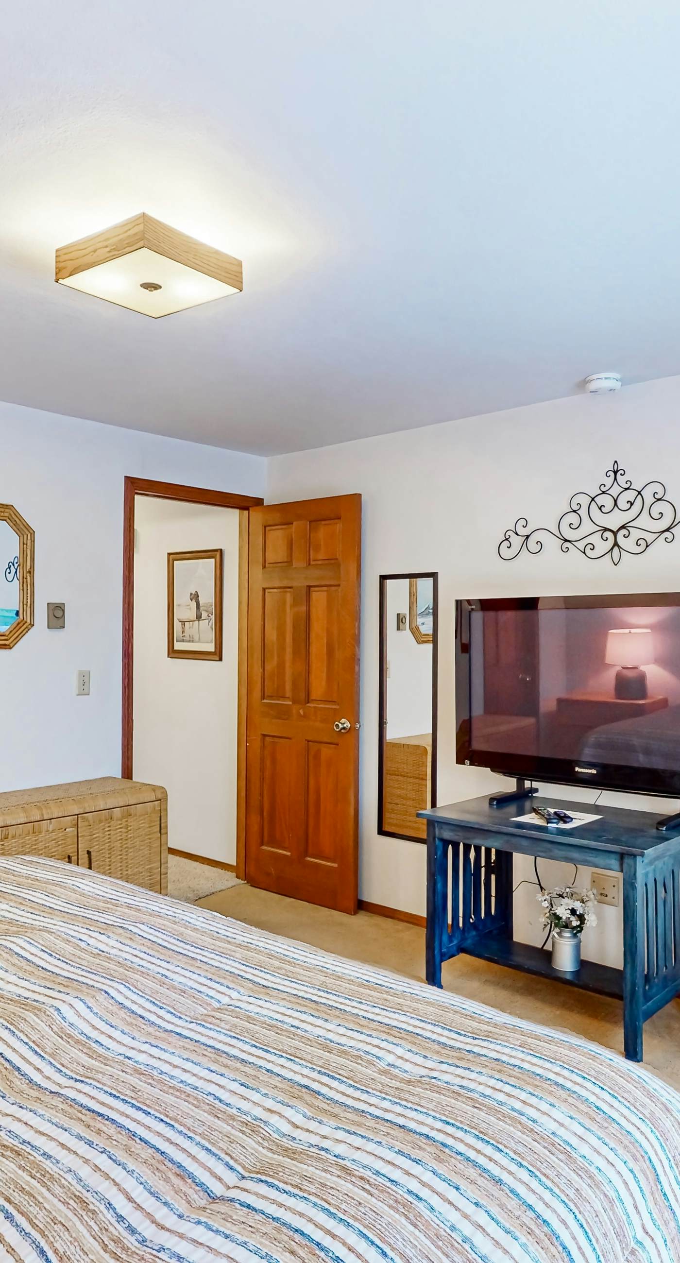 Lake & Town Access: Deck, Pool & Wood Stove