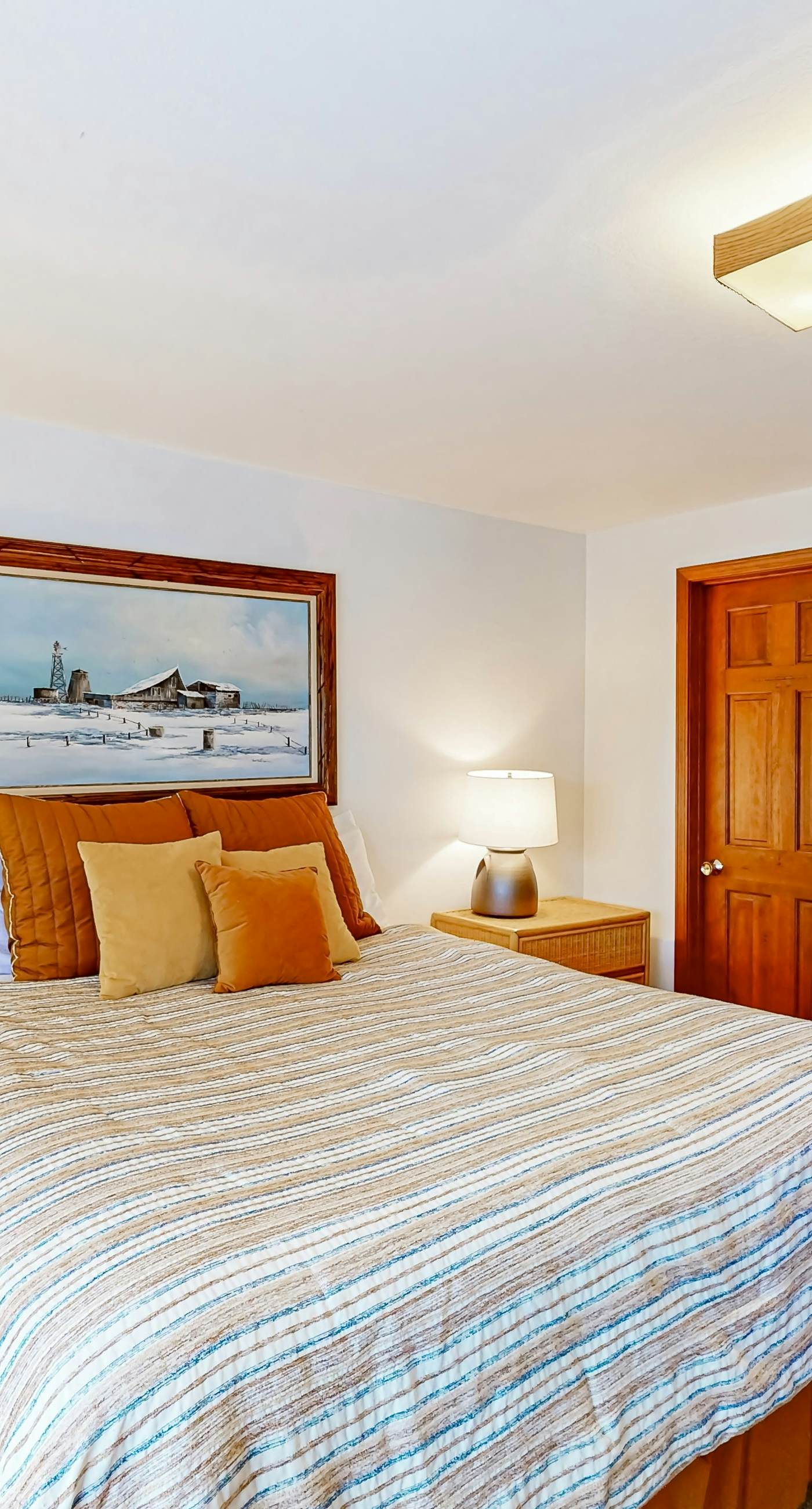 Lake & Town Access: Deck, Pool & Wood Stove