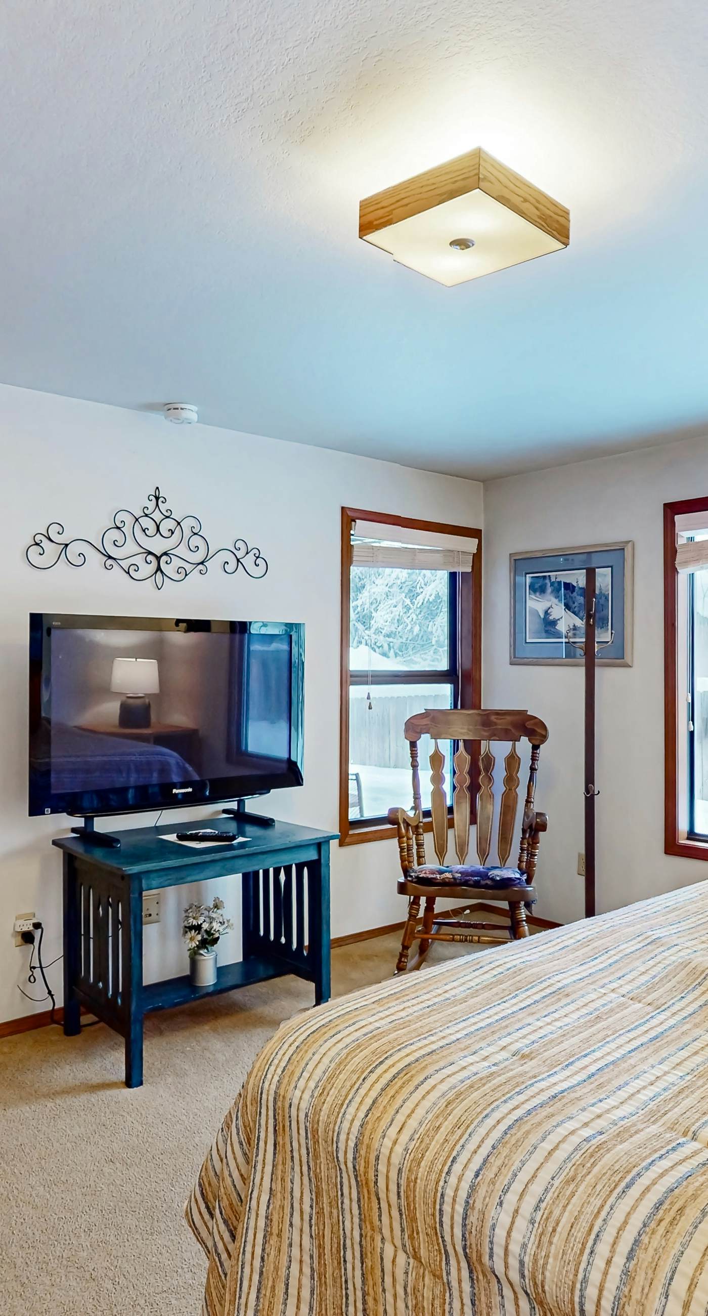 Lake & Town Access: Deck, Pool & Wood Stove