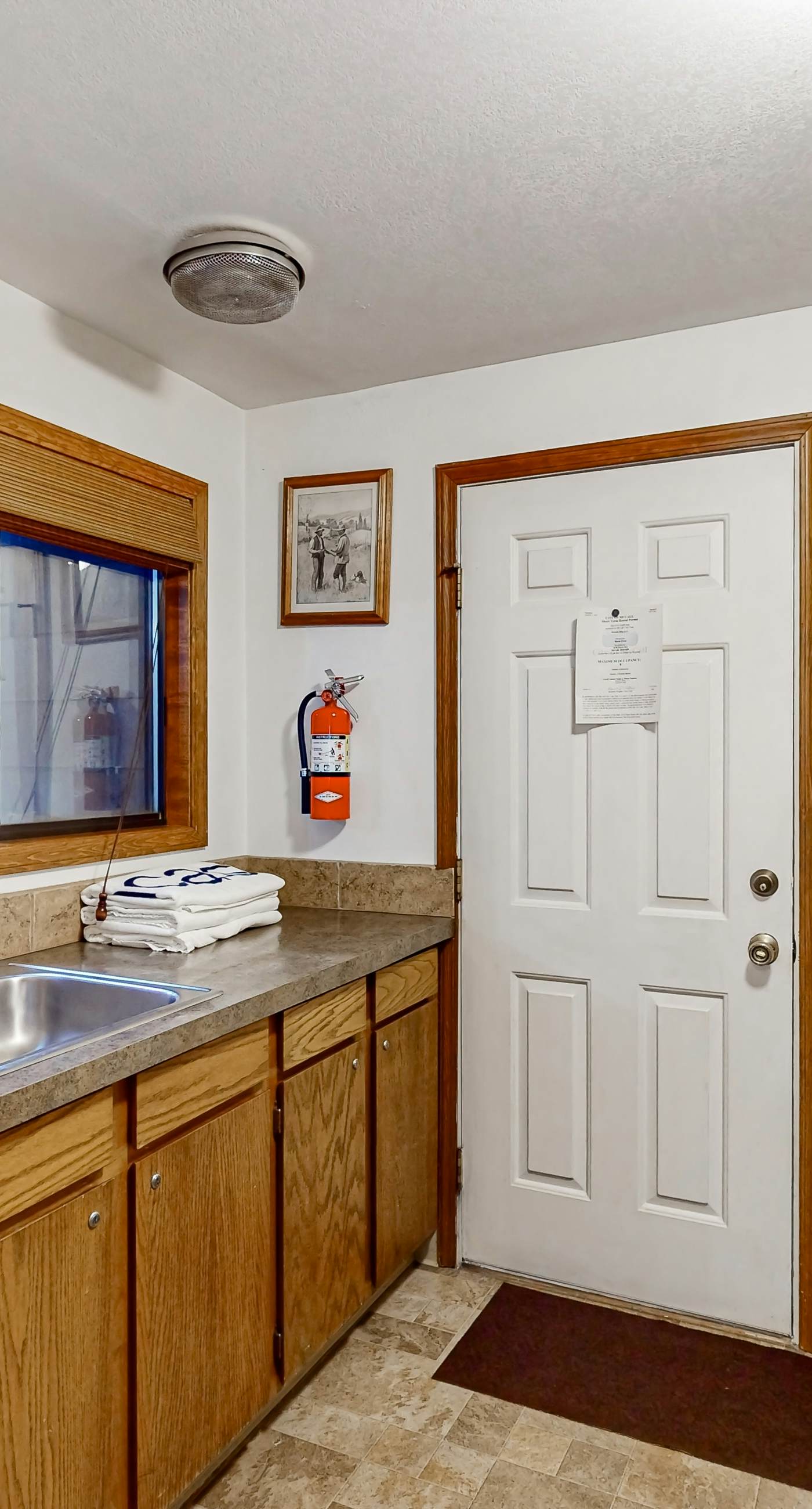 Lake & Town Access: Deck, Pool & Wood Stove