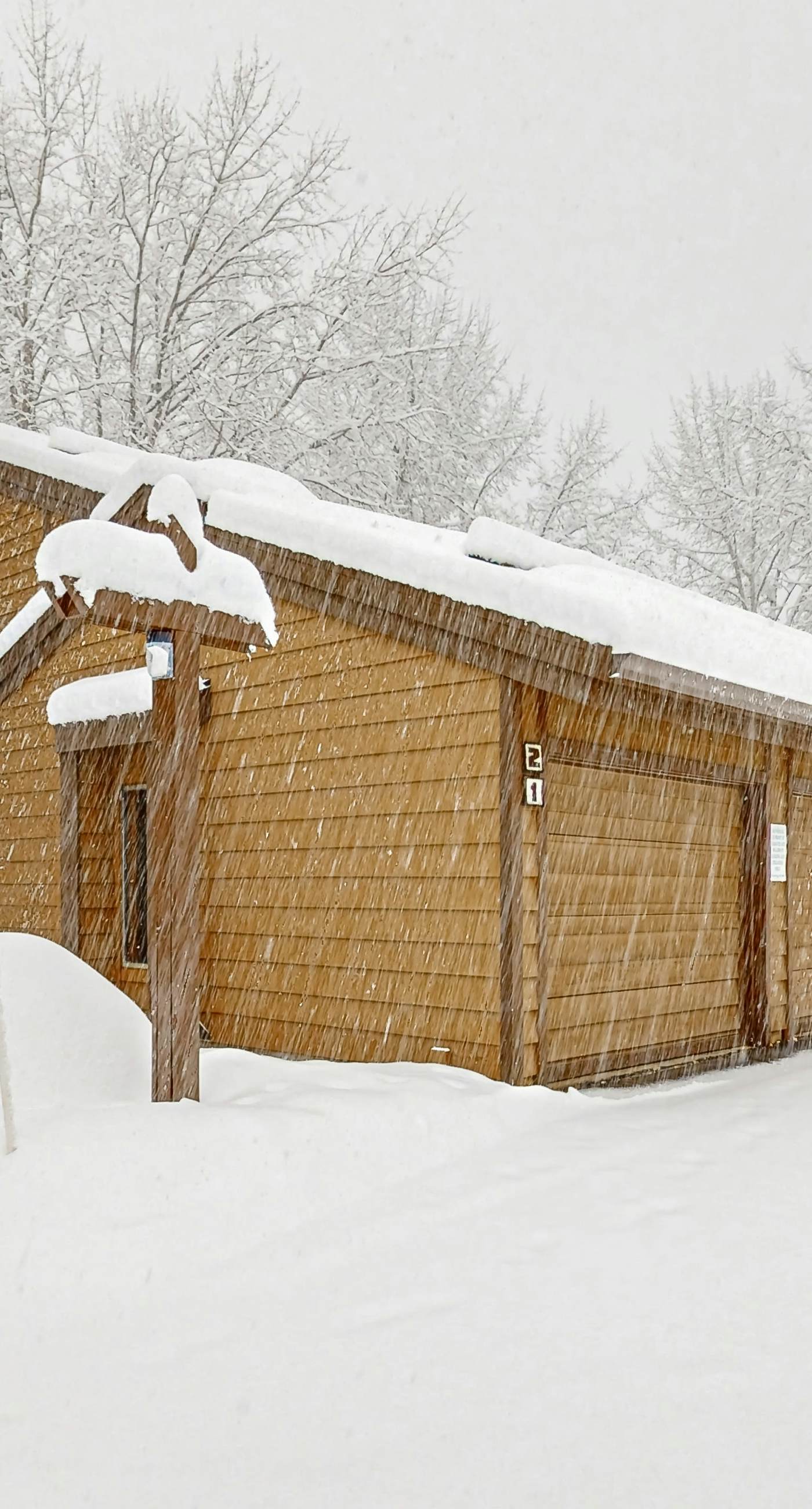 Lake & Town Access: Deck, Pool & Wood Stove