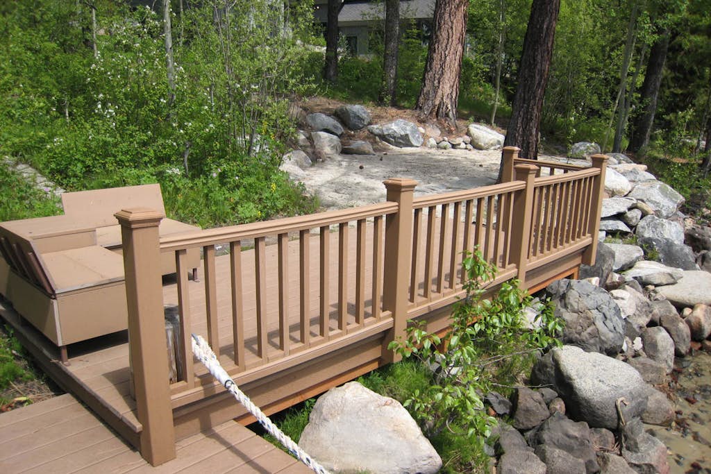 McCall Lakehouse Private Dock, Beach & Grill