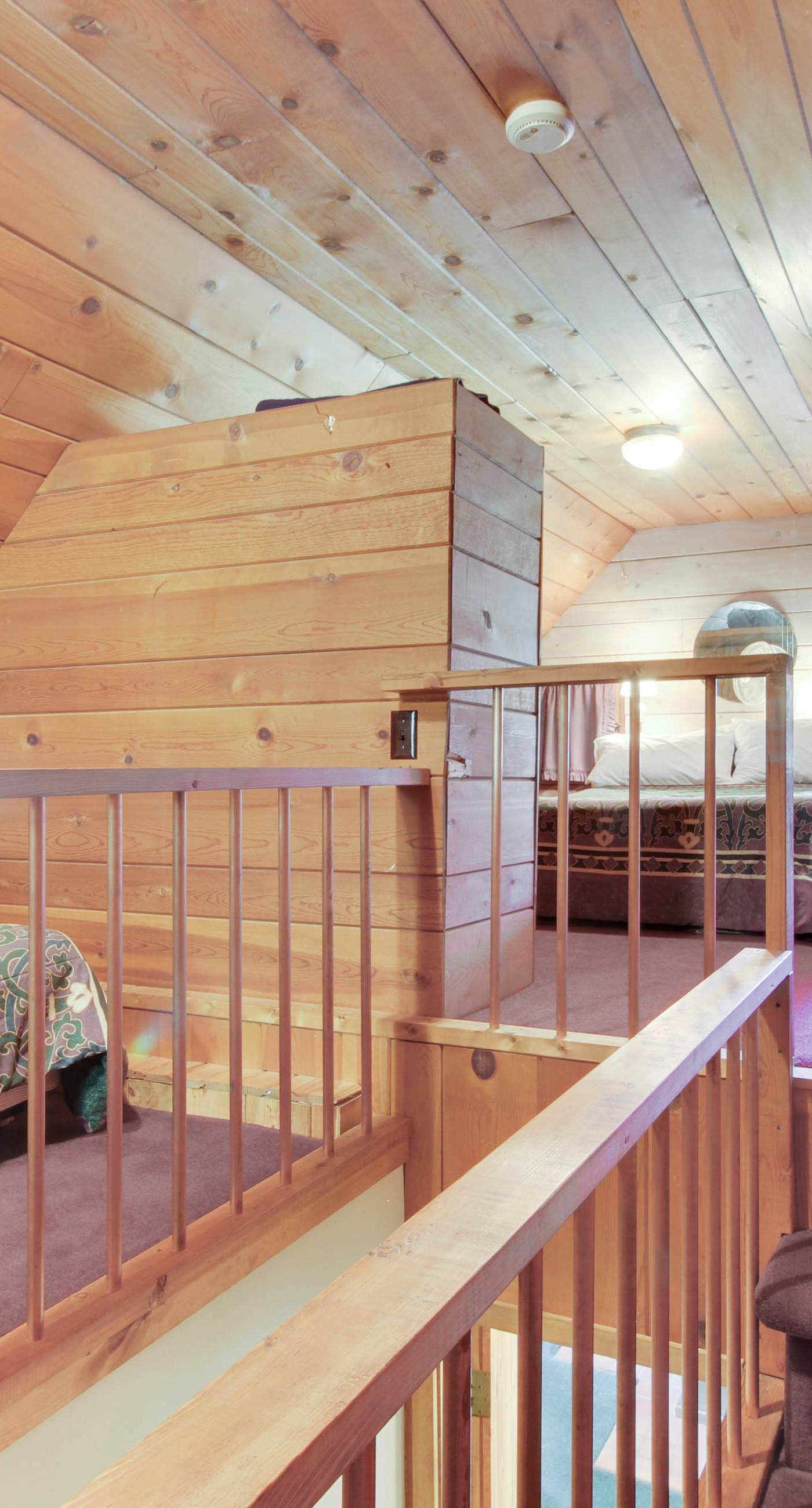 McCall Lakehouse: Private Dock, Beach & Grill