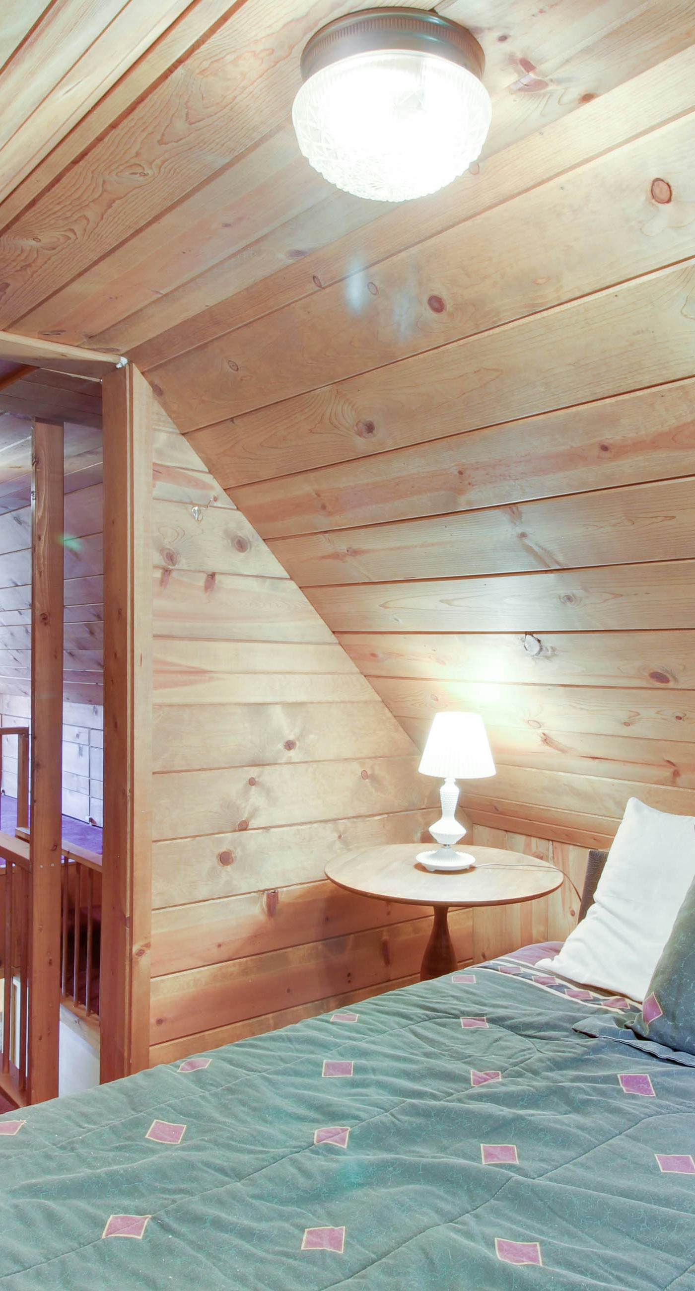 McCall Lakehouse: Private Dock, Beach & Grill