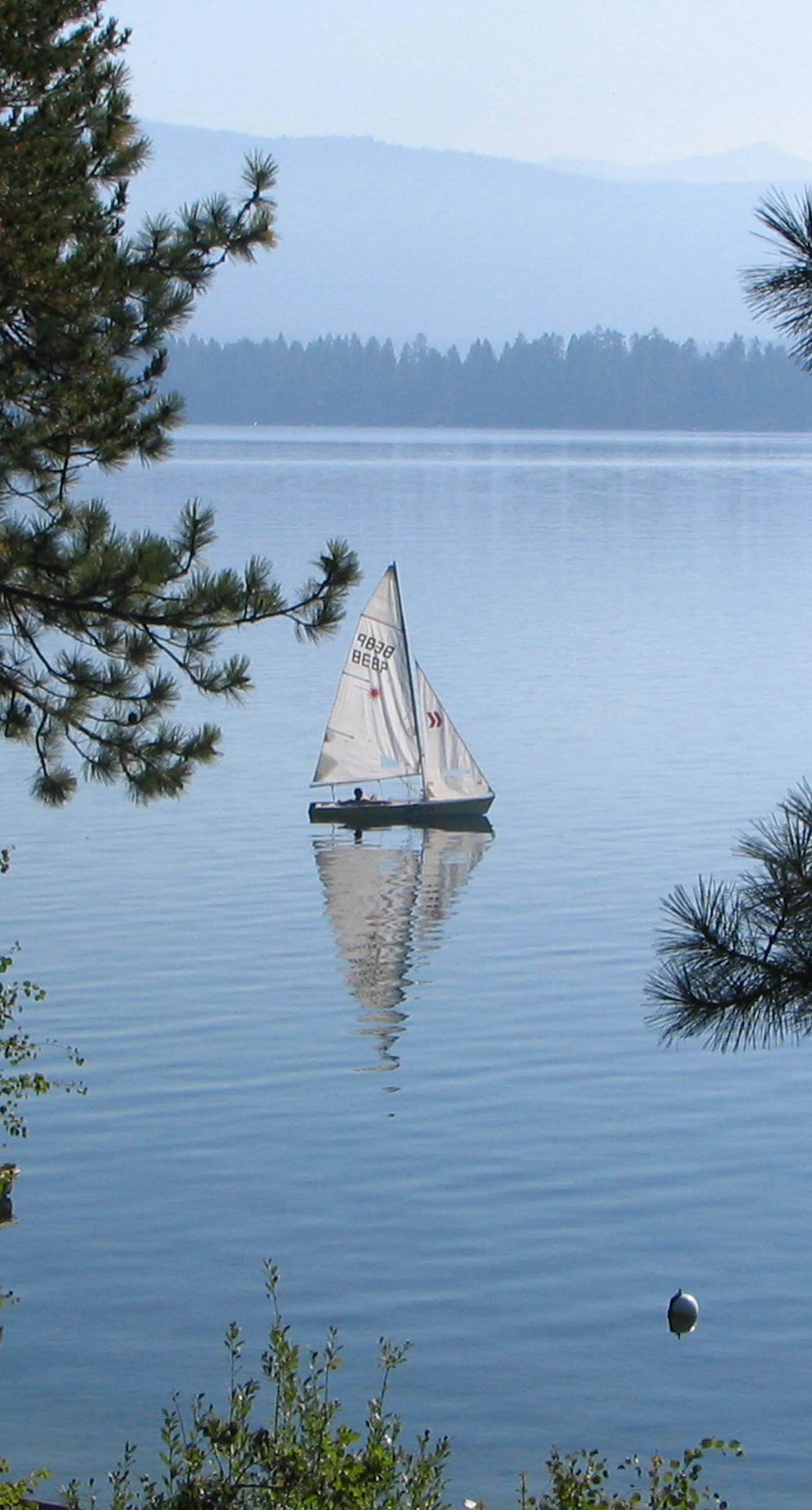 McCall Lakehouse: Private Dock, Beach & Grill