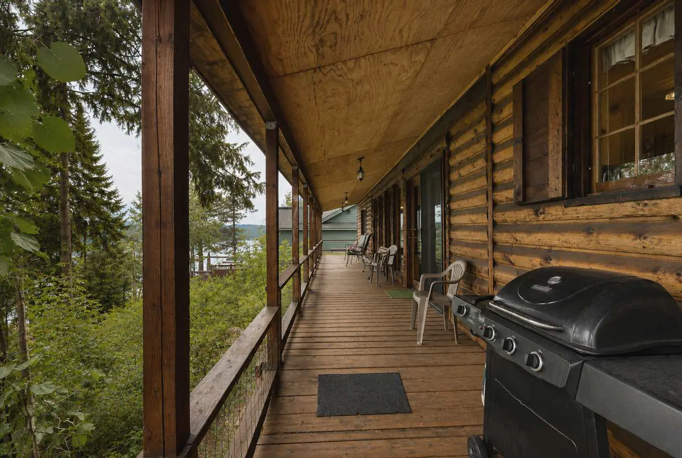 McCall Lakehouse Private Dock, Beach & Grill