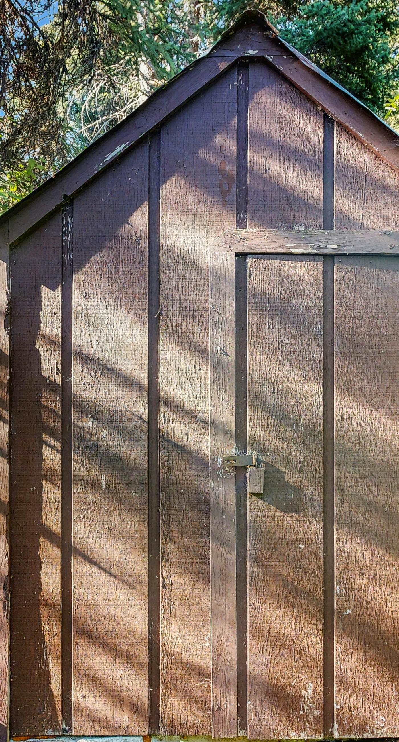 Peaceful Cabin Near Cascade Lake & Stream