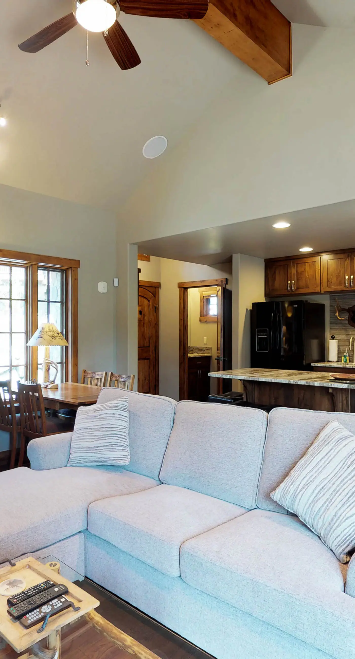 Tamarack Ski-In/Out Cottage with Fire Pit