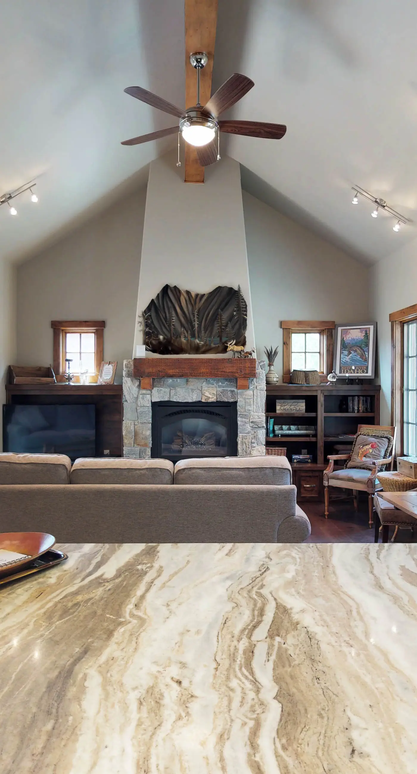 Tamarack Ski-In/Out Cottage with Fire Pit