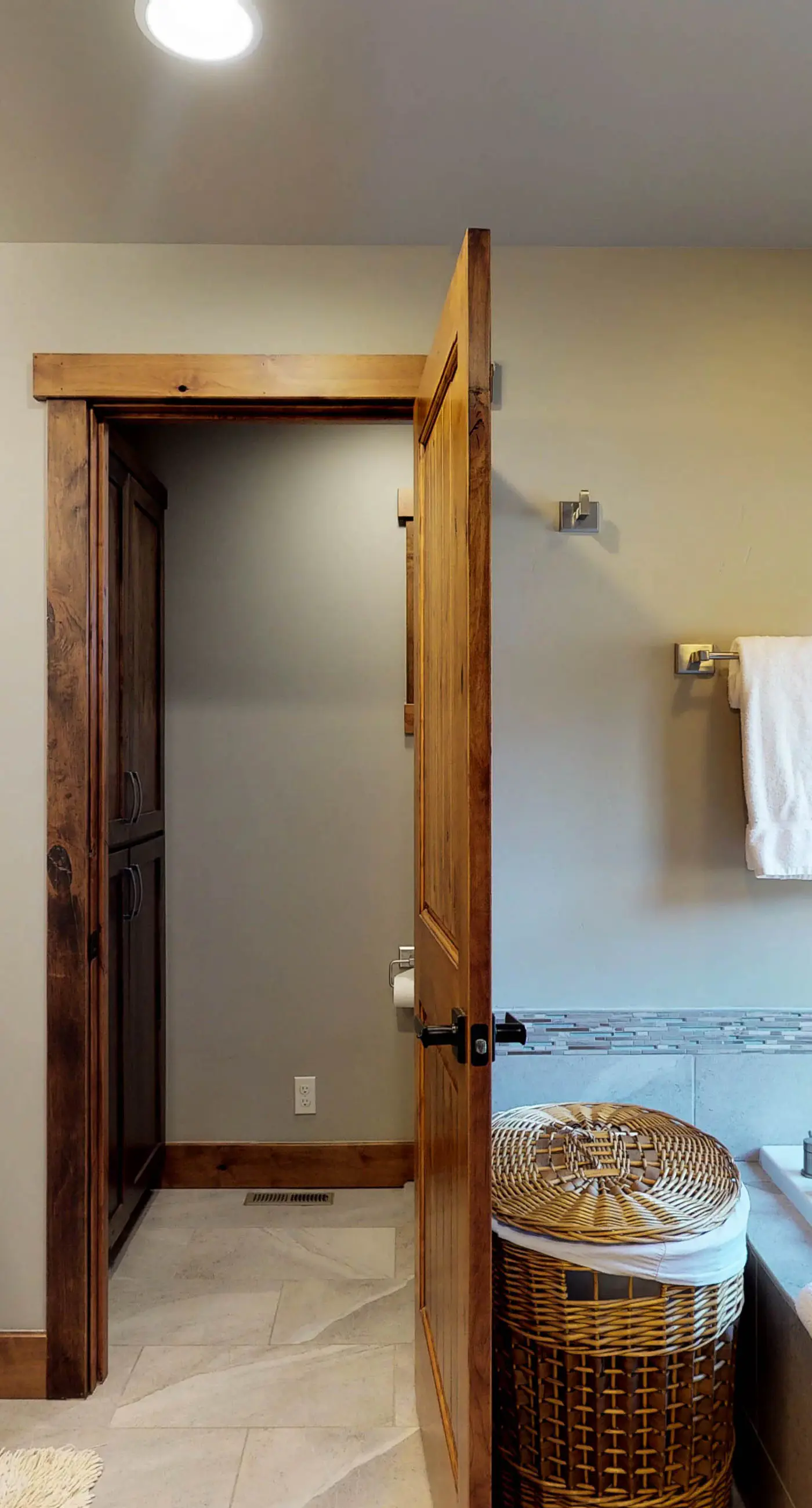 Tamarack Ski-In/Out Cottage with Fire Pit