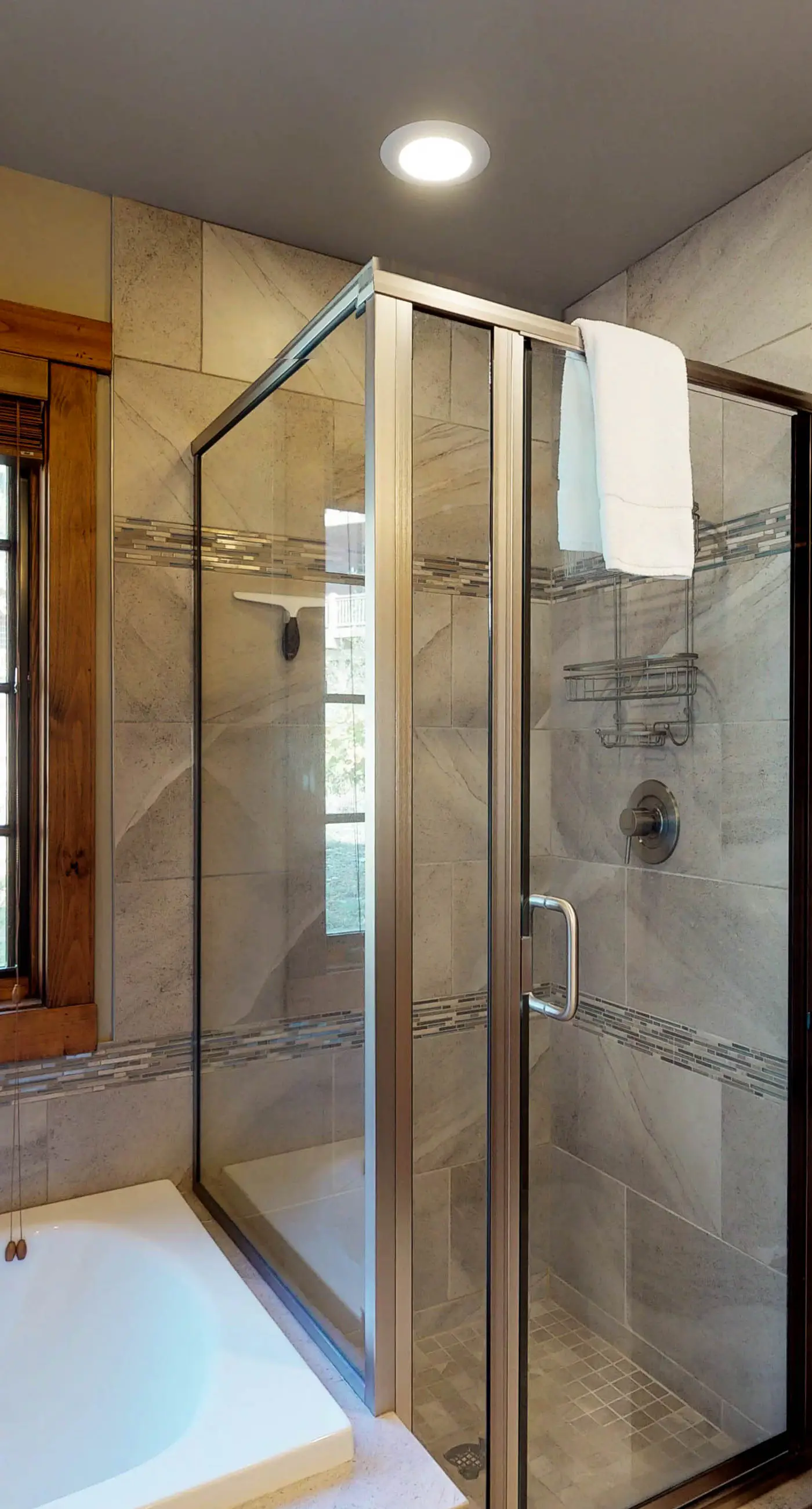 Tamarack Ski-In/Out Cottage with Fire Pit