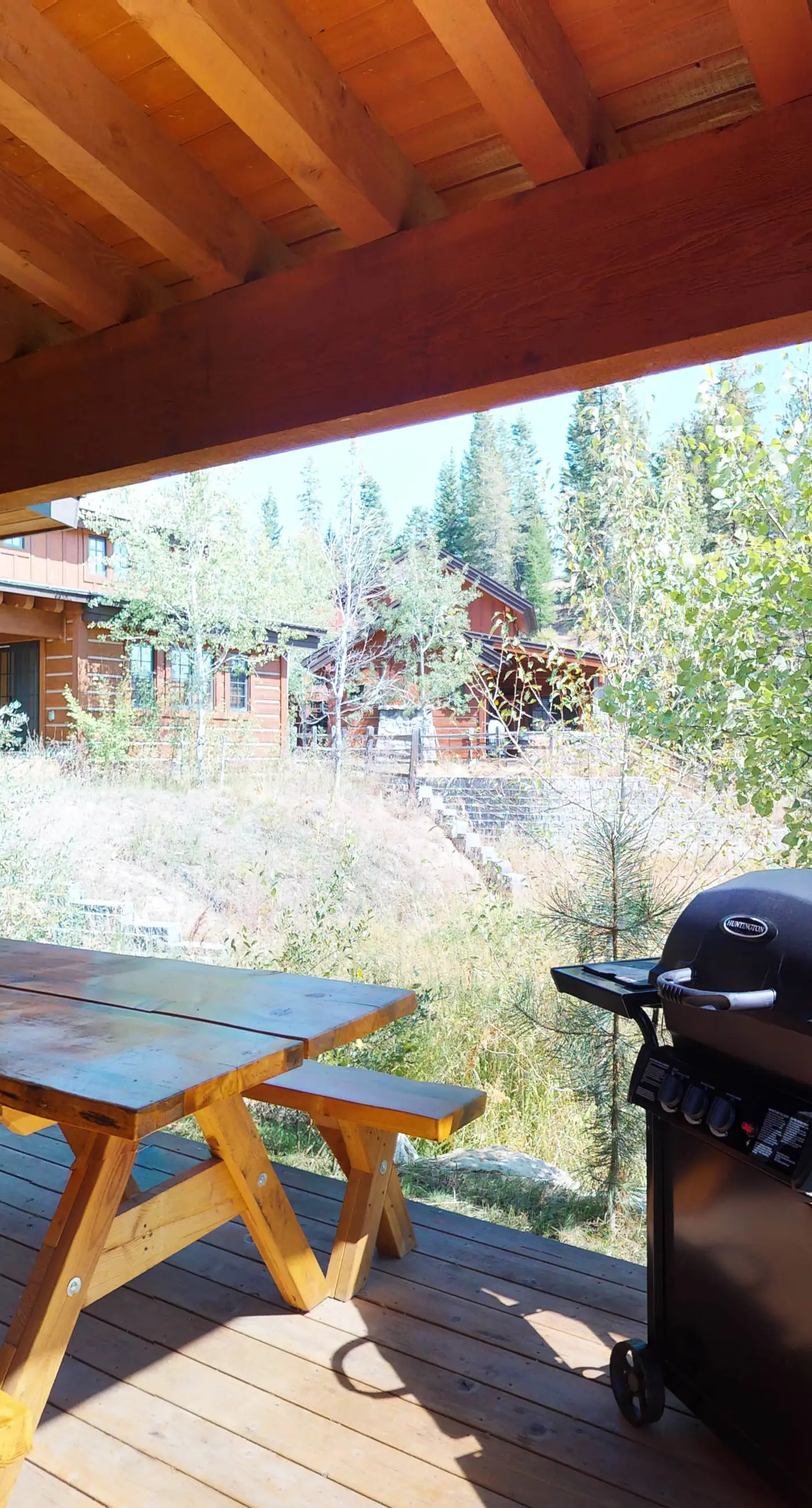 Tamarack Ski-In/Out Cottage with Fire Pit