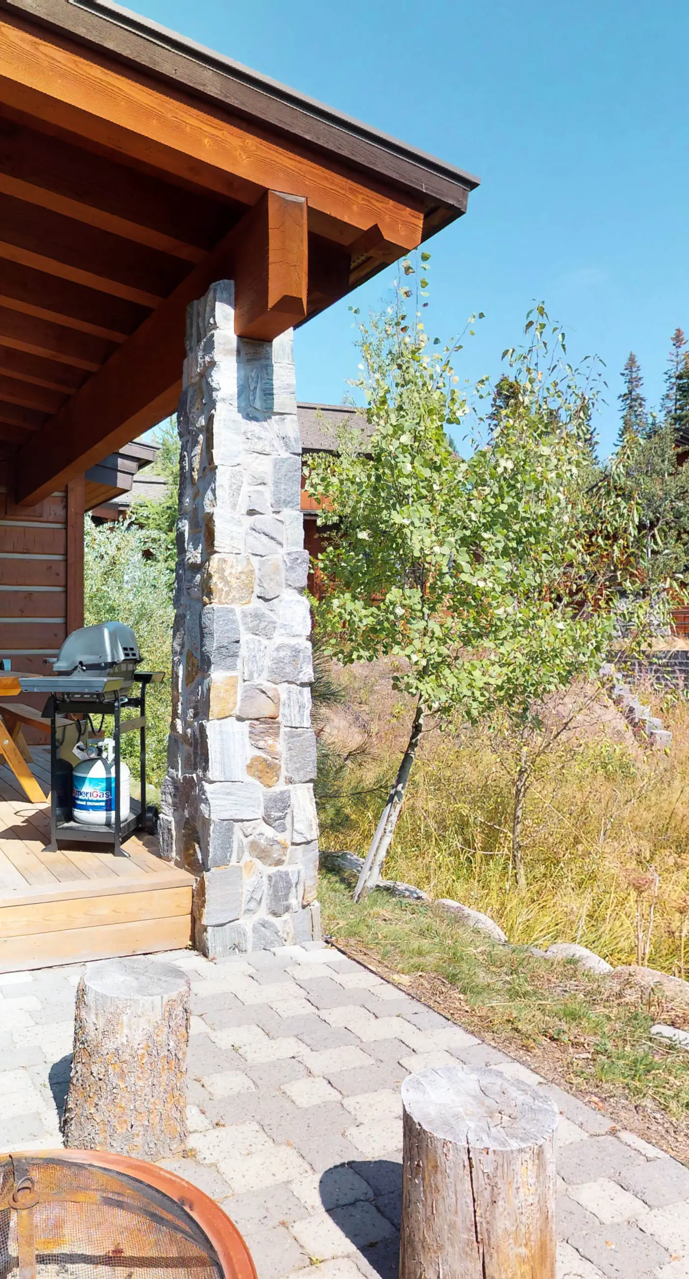 Tamarack Ski-In/Out Cottage with Fire Pit