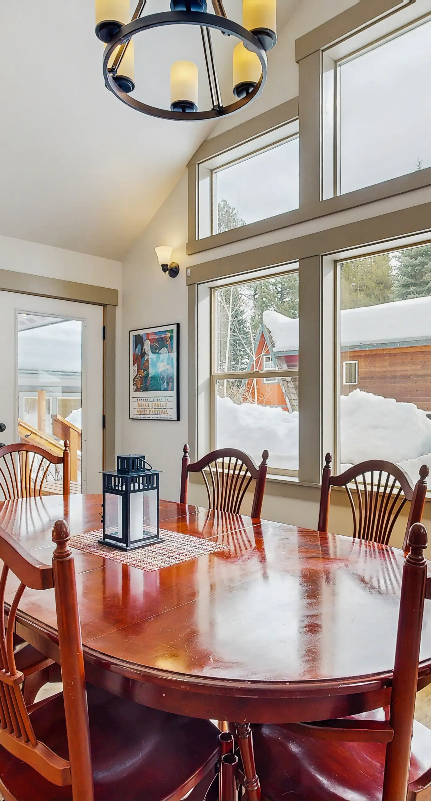 Stunning Home Hot Tub, Deck & Office