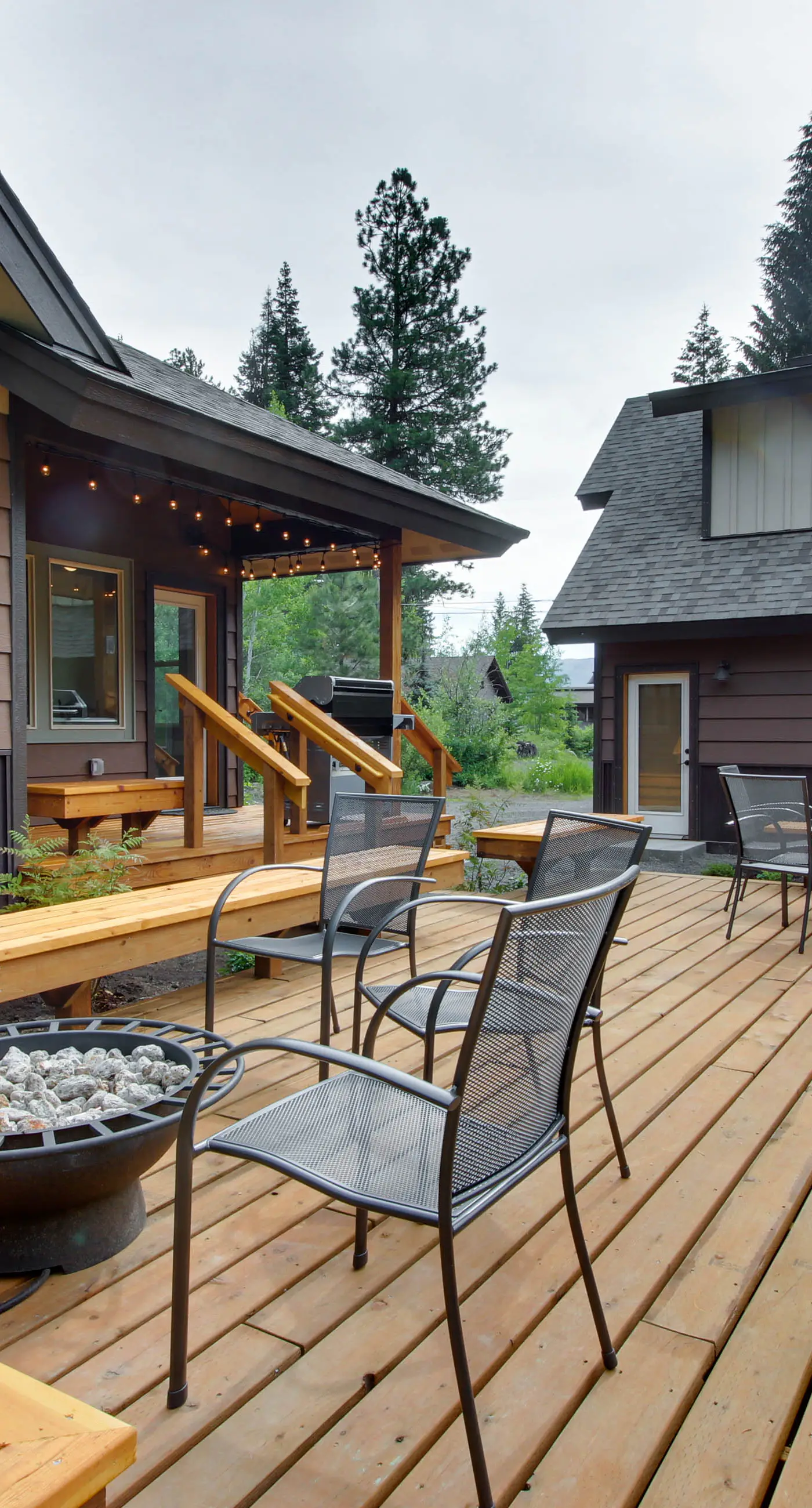 Stunning Home Hot Tub, Deck & Office