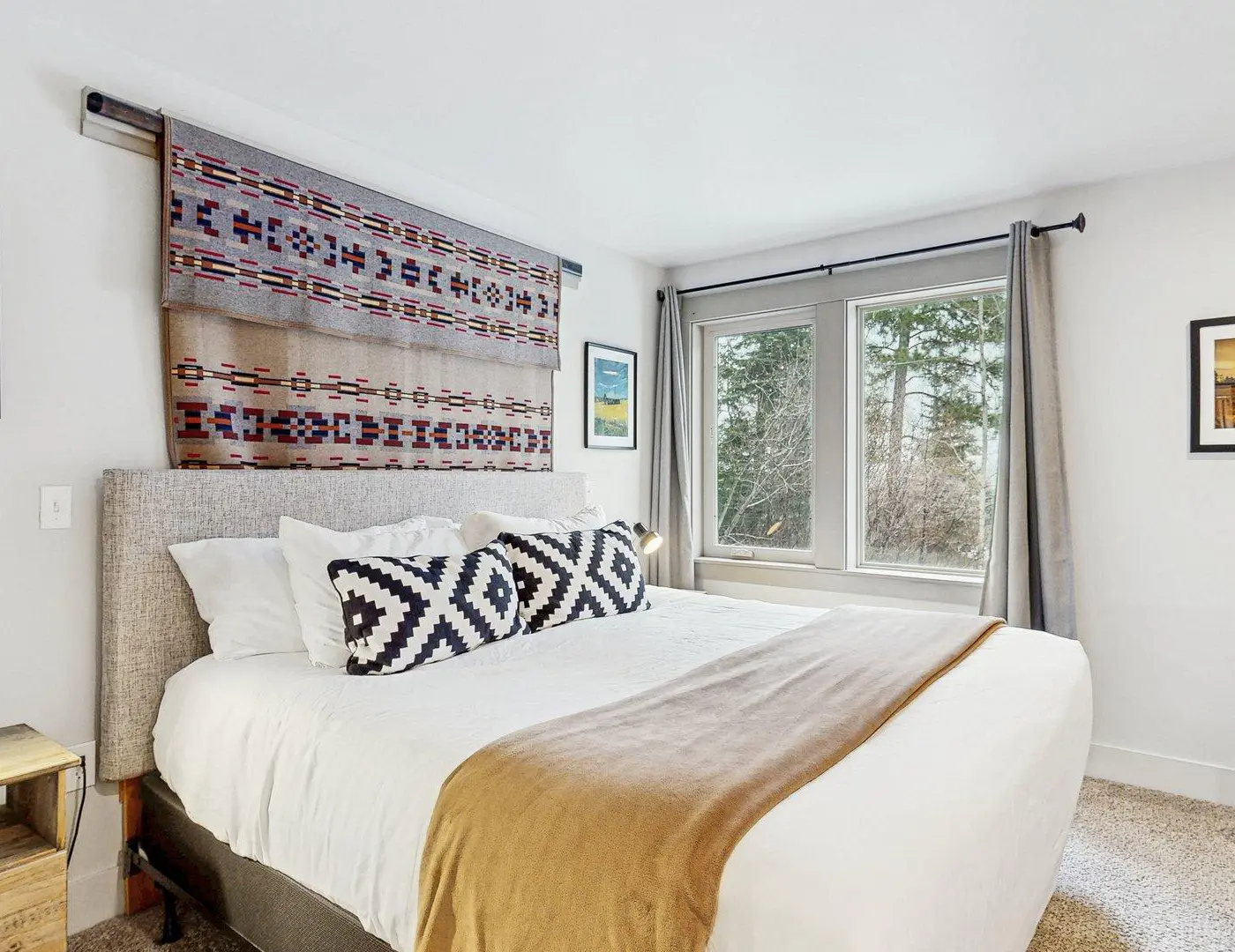 Sunny McCall Retreat | Hot Tub, Deck & Office