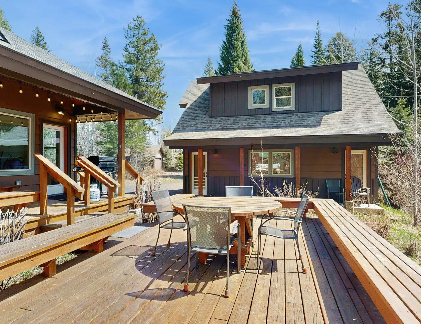Sunny McCall Retreat | Hot Tub, Deck & Office