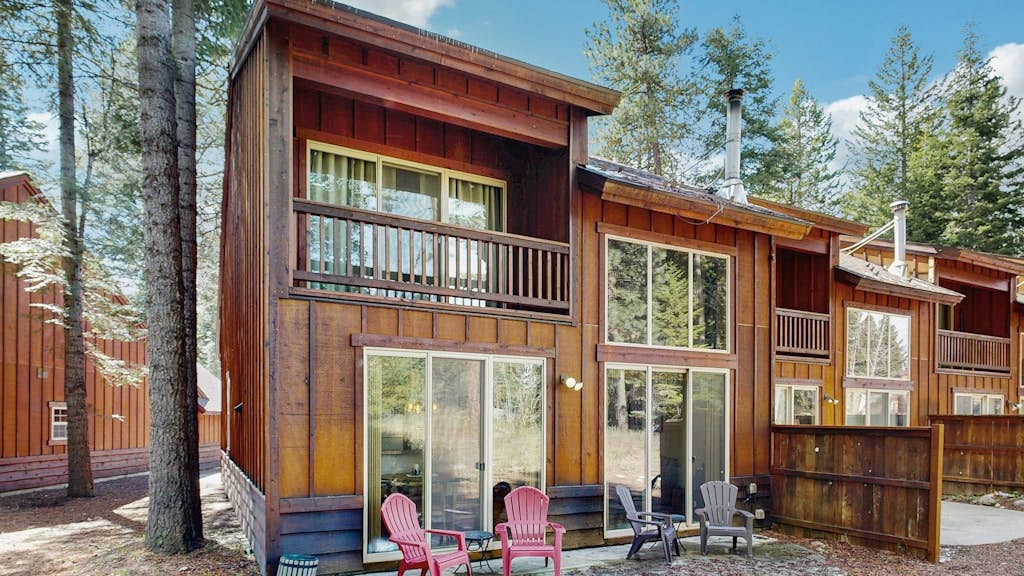 Course-Side Home Views, Patio & Close to Downtown