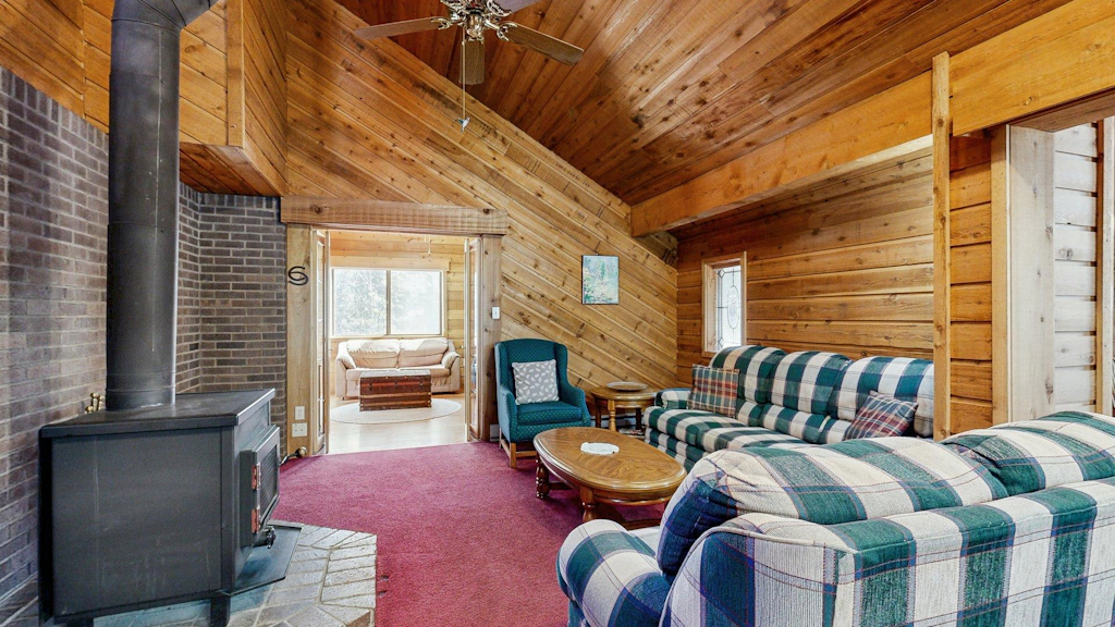 Adventurous McCall Cabin Near Payette Lake