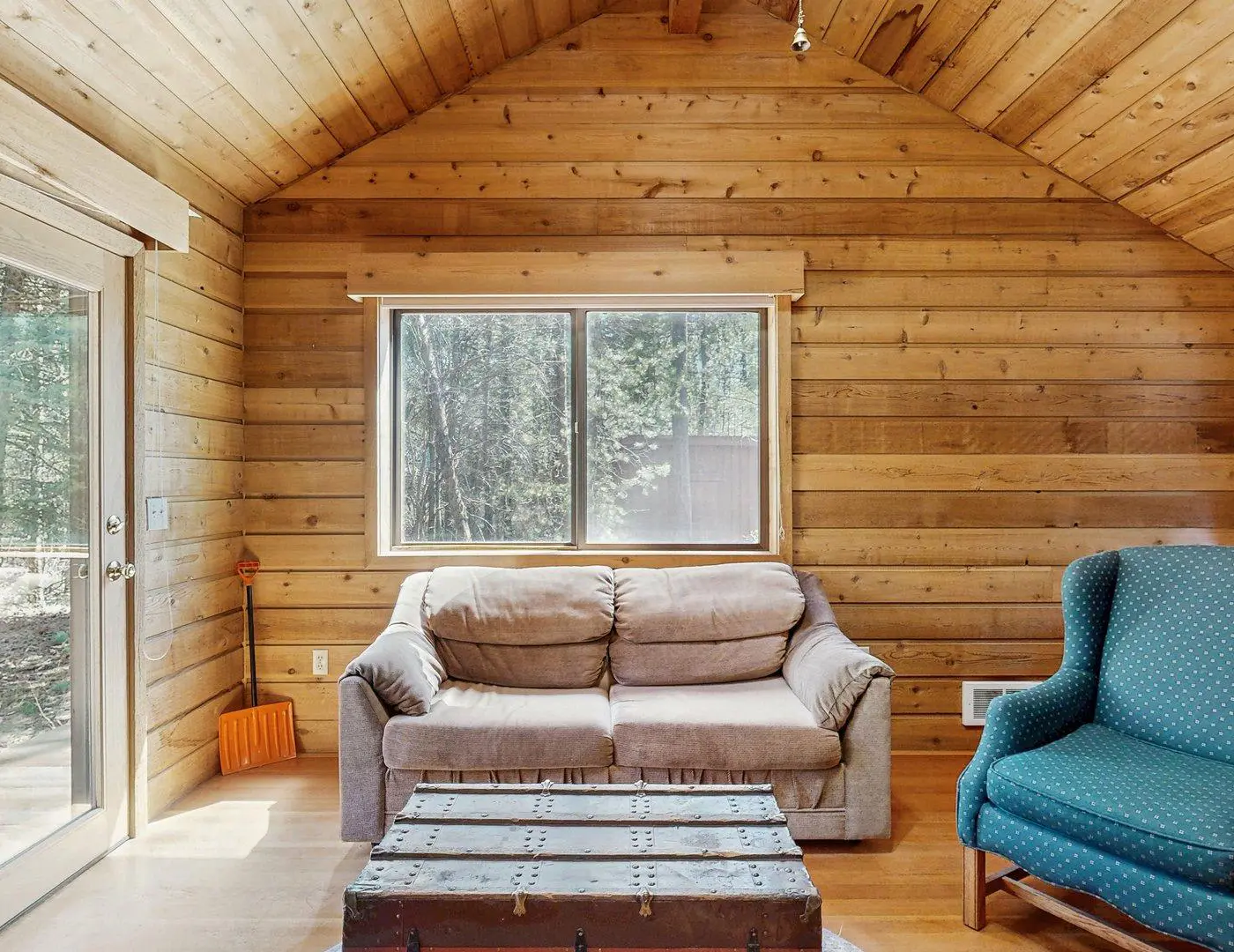 Adventurous McCall Cabin Near Payette Lake