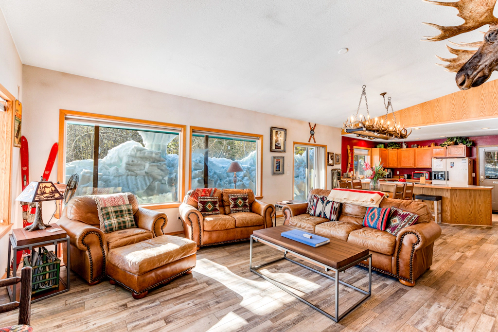 McCall Family Retreat Near Payette Lake