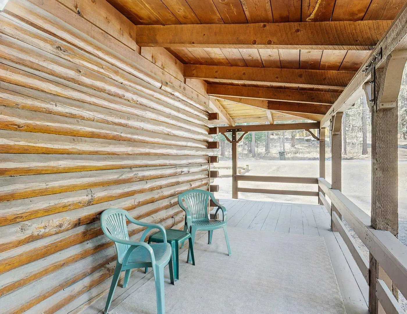 McCall Log Cabin, NearDowntown, Trailer Parking