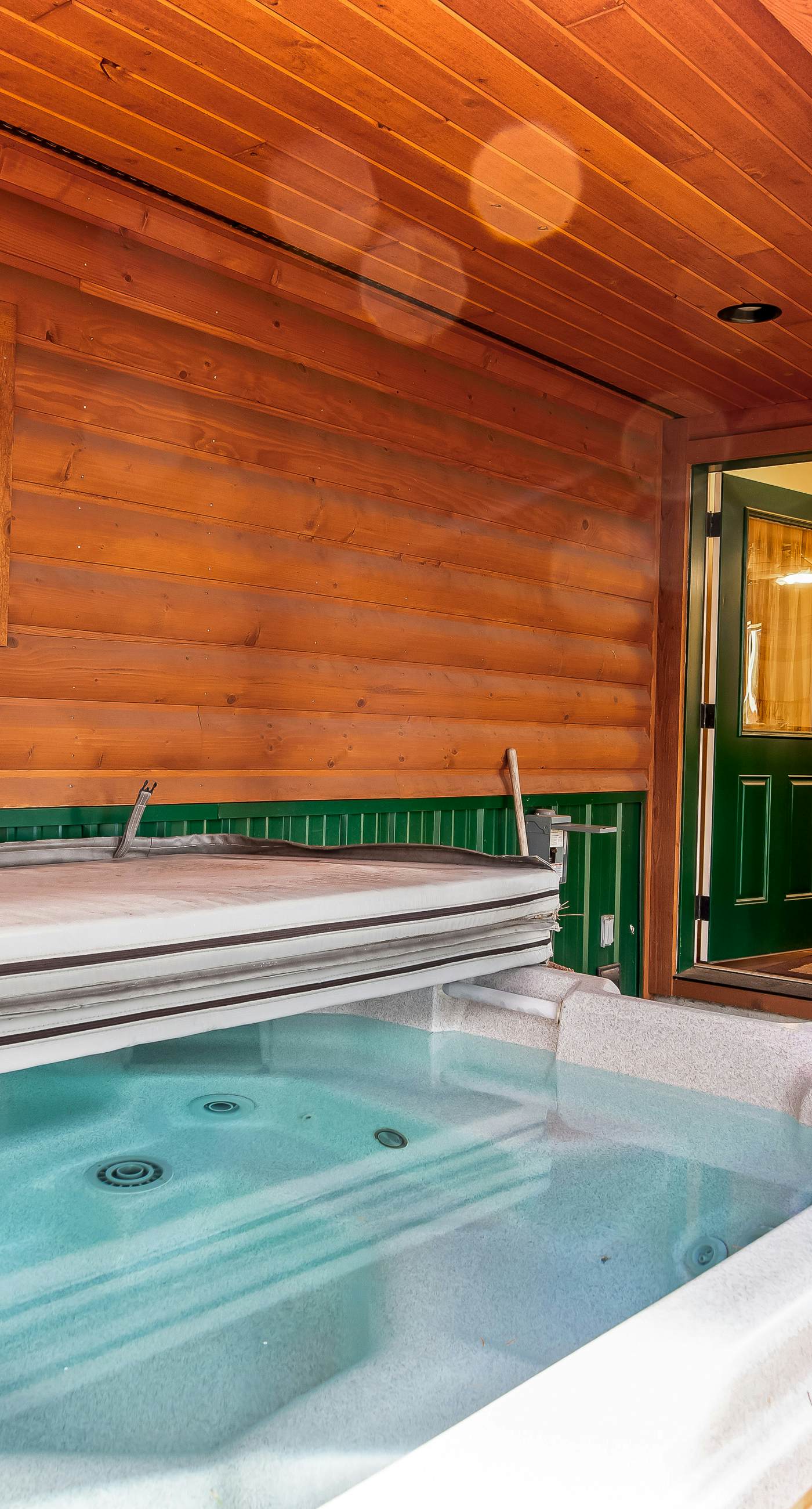 Rustic-Modern Cabin with Hot Tub Access