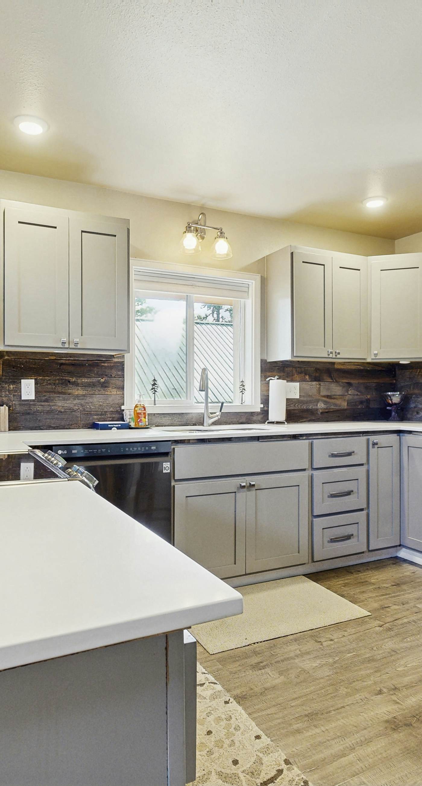 Cozy Lofted Cottage | 1.5 Miles to Downtown