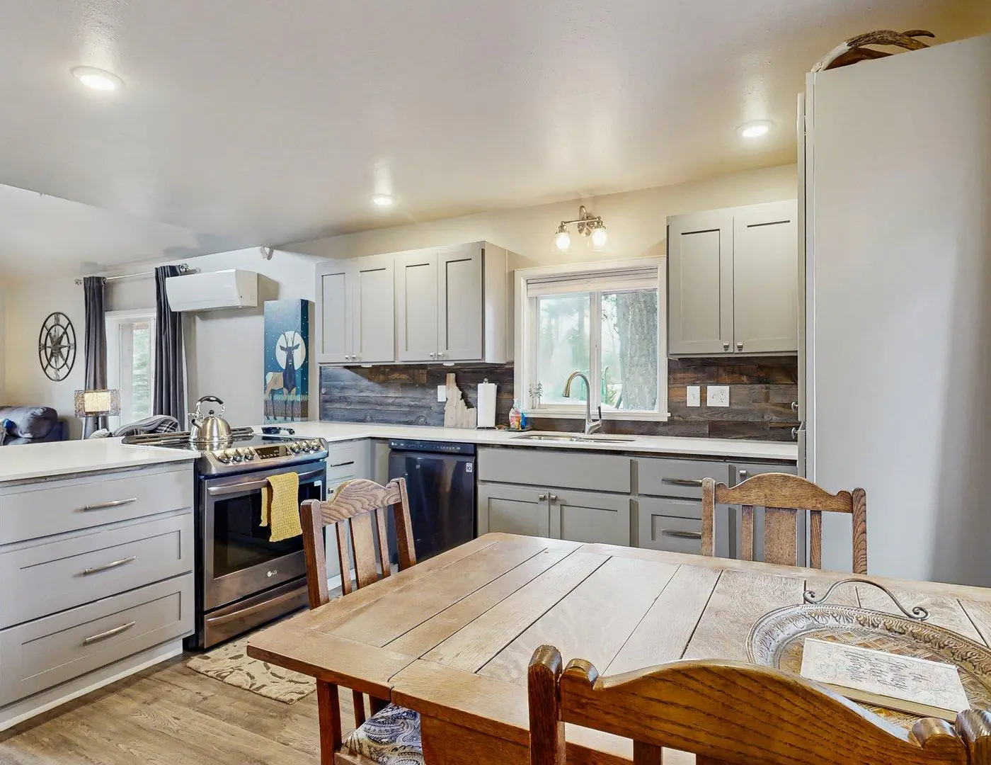 Cozy McCall Cottage | Fire Pit & Near Downtown