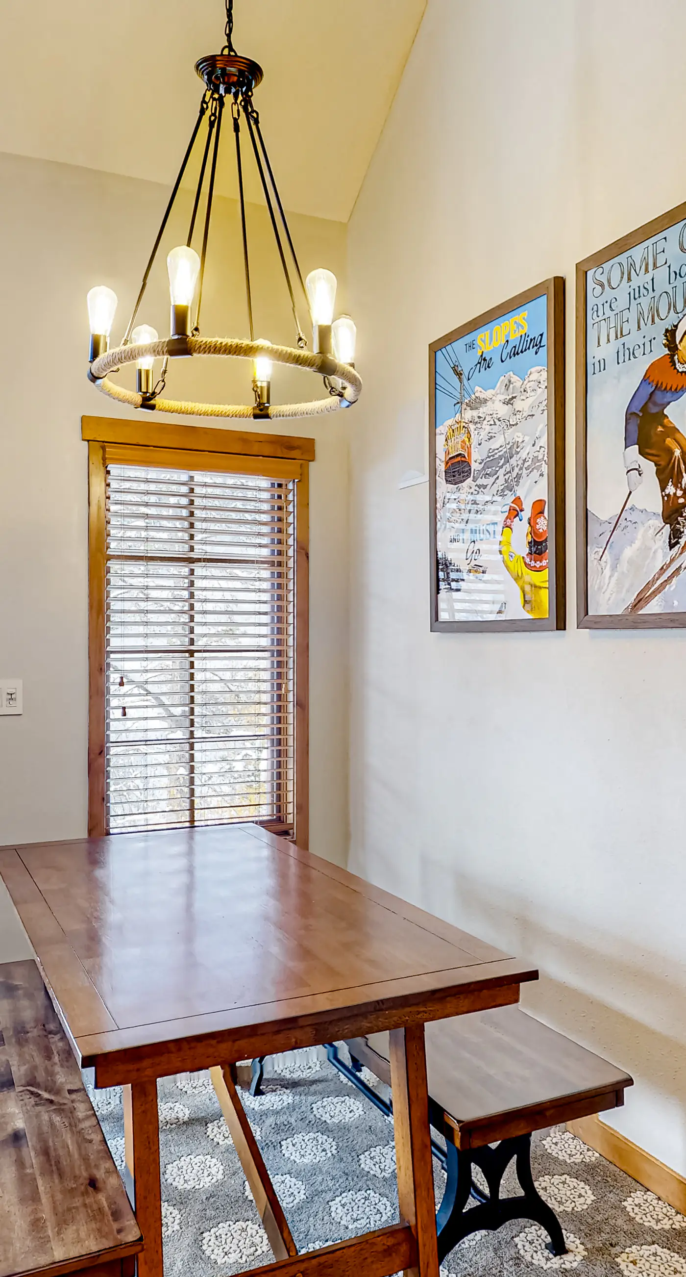 Tamarack Chalet, Hot Tub, Ski-In/Out, Sleeps 8