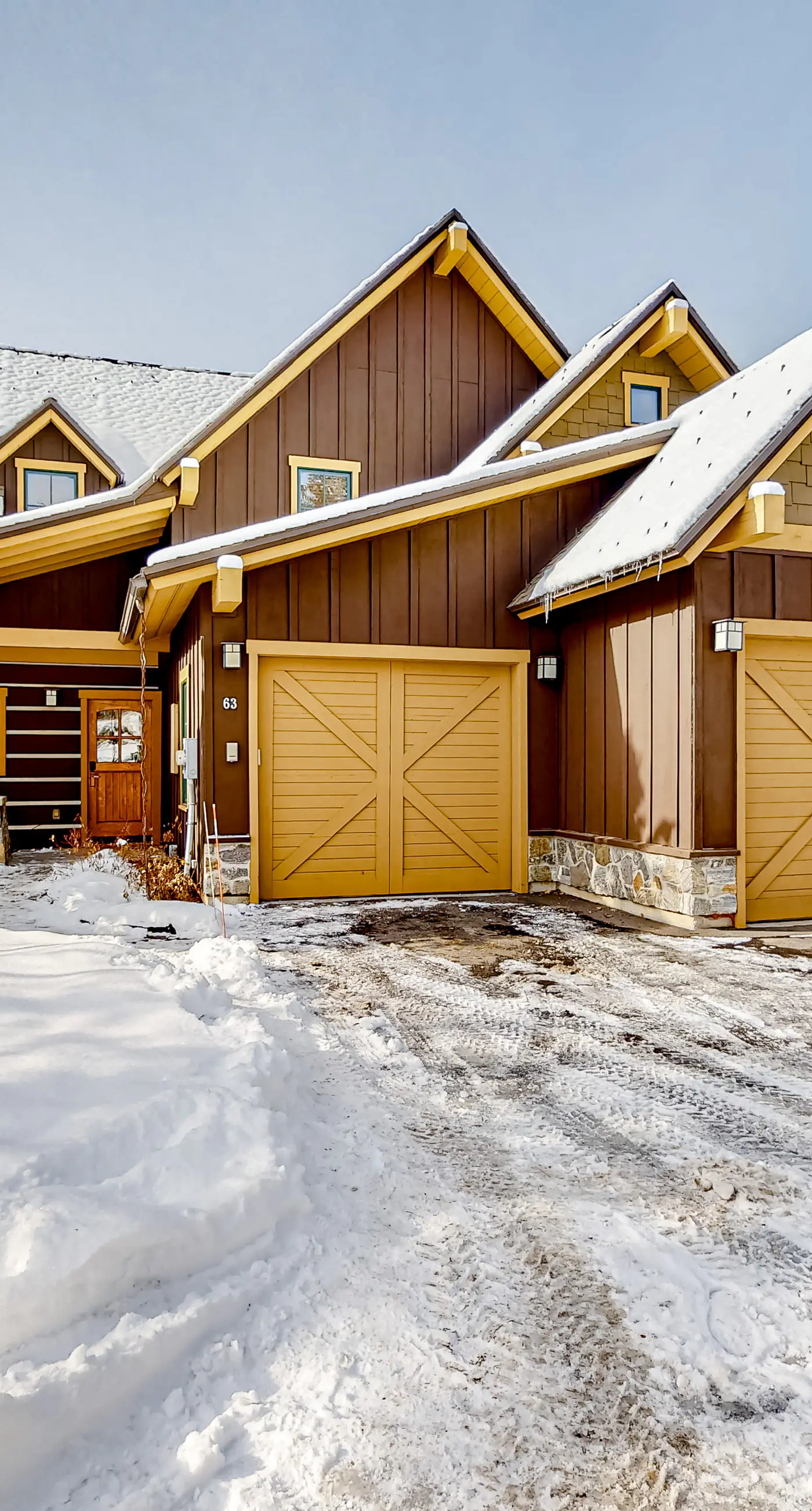 Tamarack Chalet, Hot Tub, Ski-In/Out, Sleeps 8