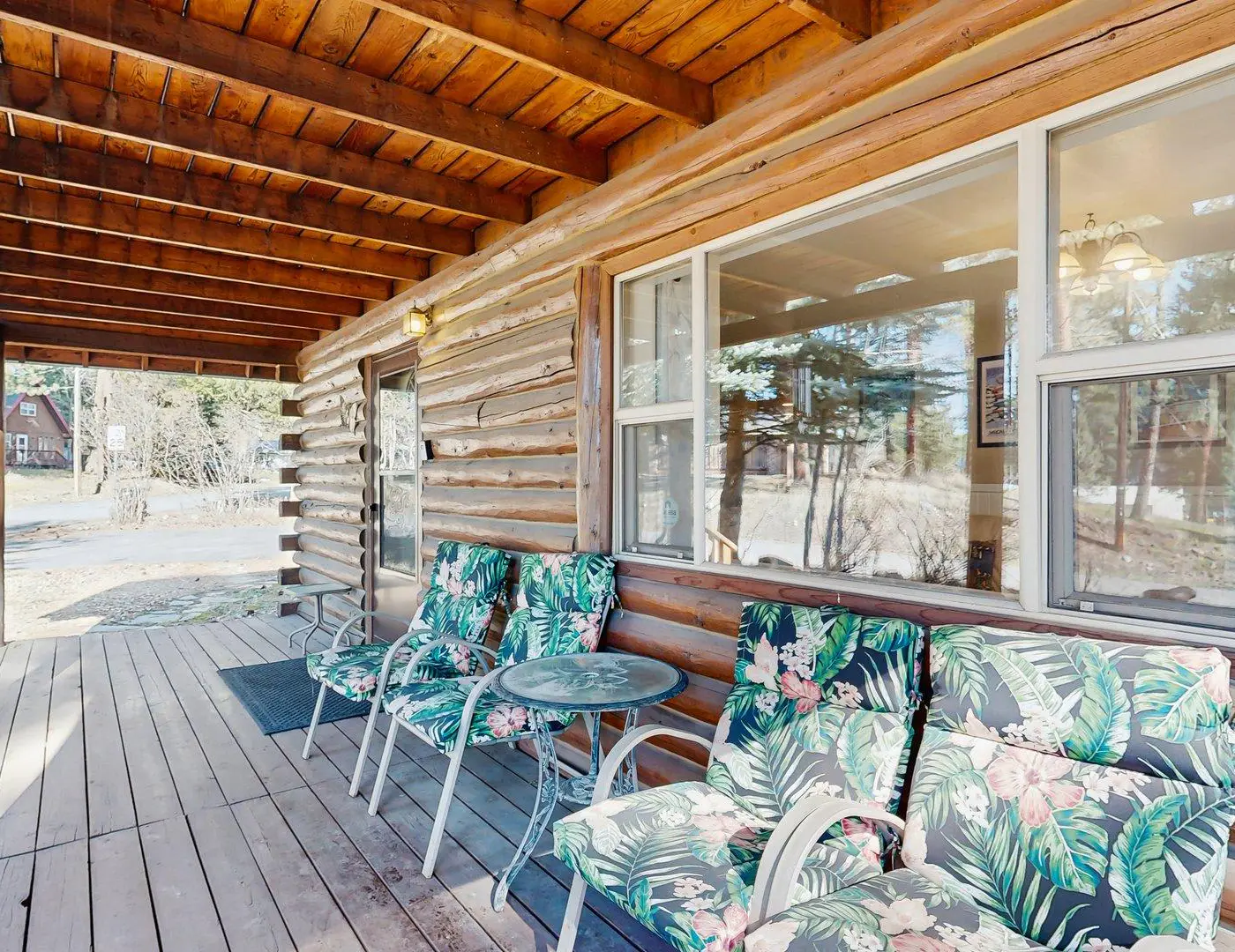 Spacious McCall Family Retreat Foosball, AC & Deck