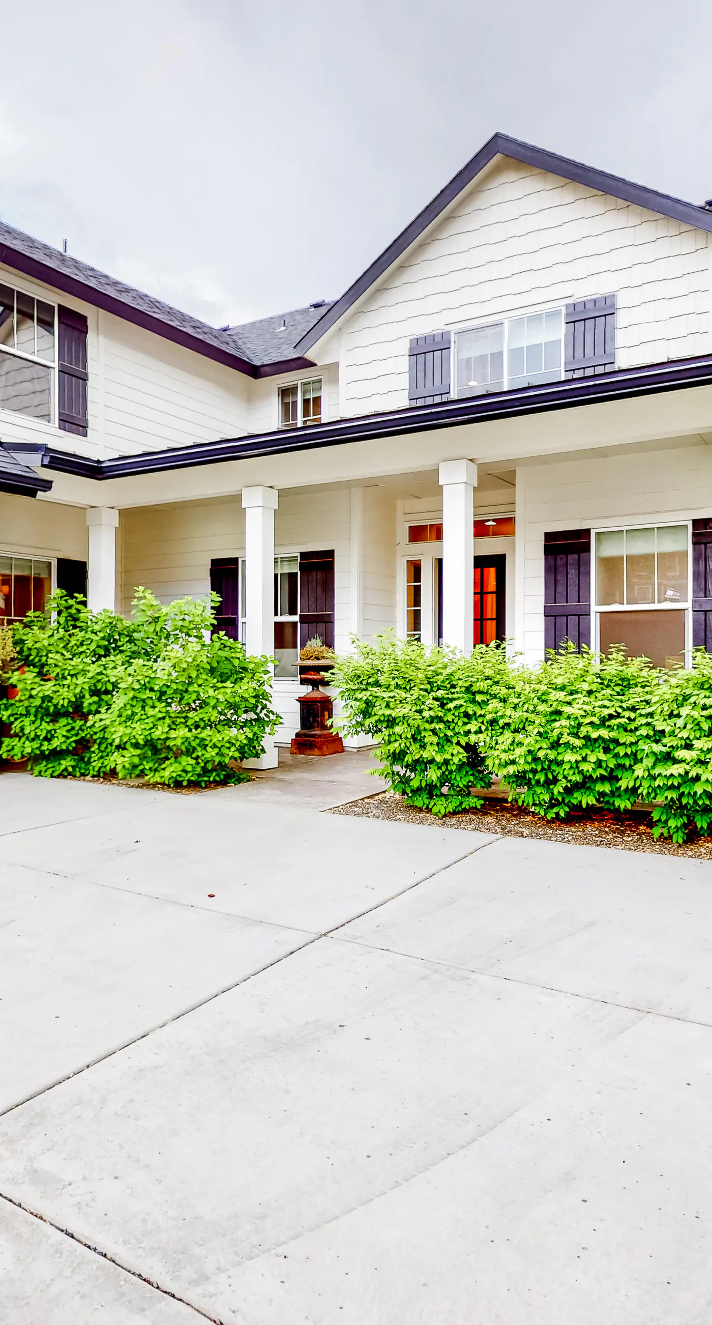 Charming North End Farmhouse Near Foothills