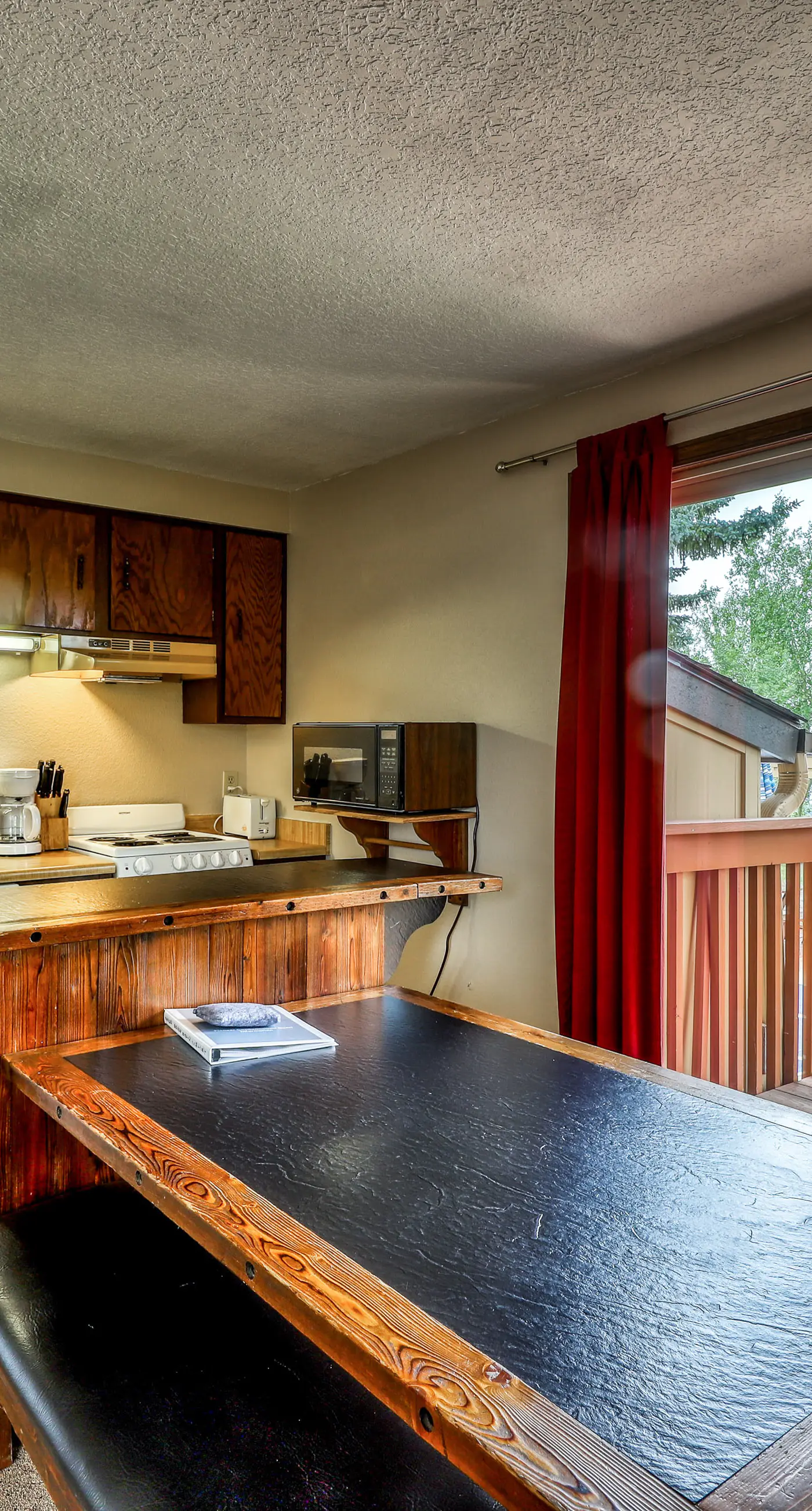 Mountain Retreat Slope Access 2 Decks