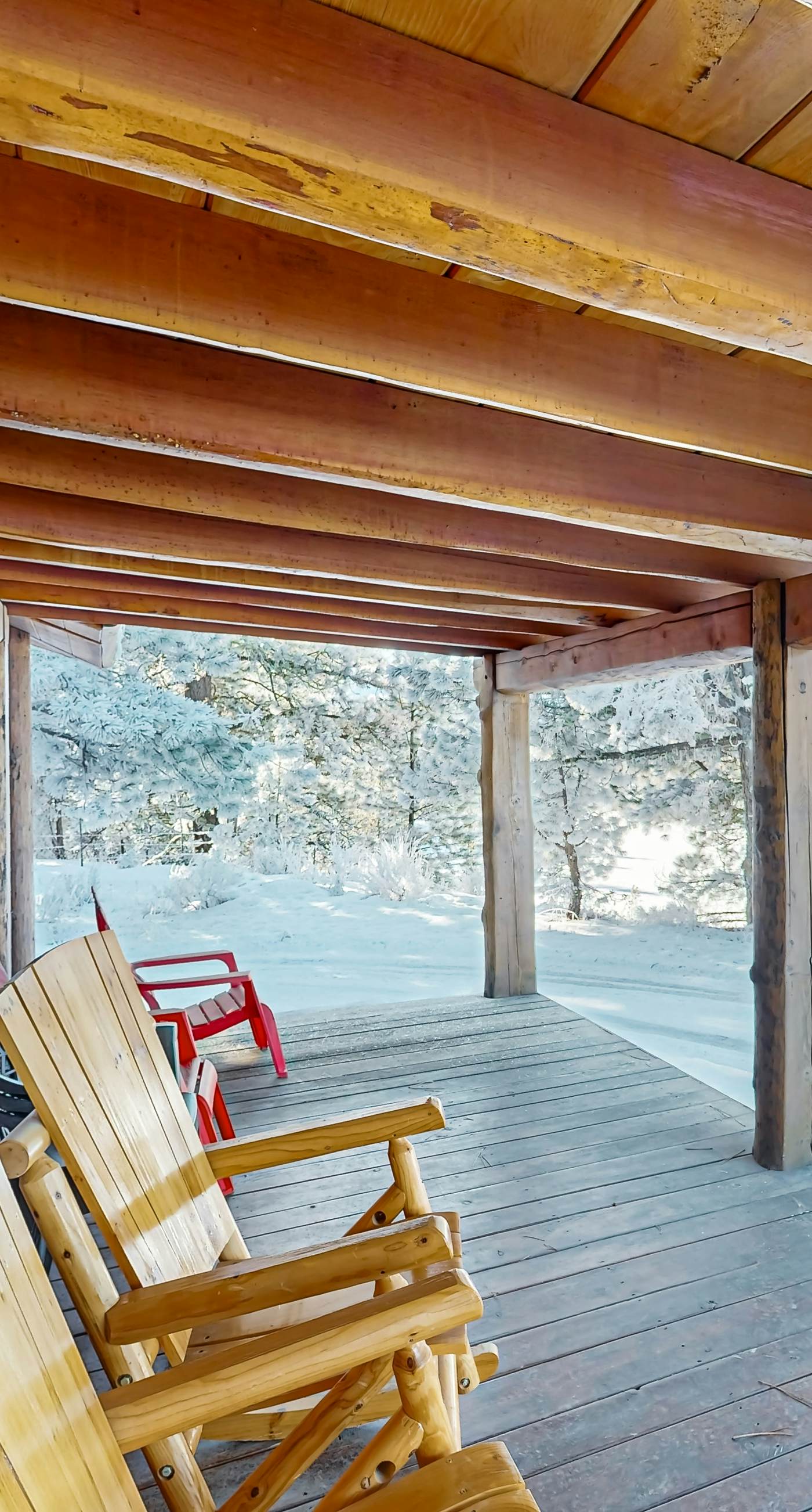 Secluded Cabin: River Access & Mountain Views