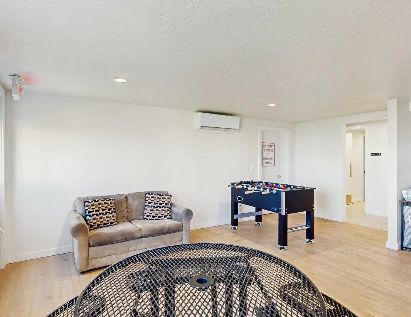 Ski-In Ski-Out Bogus Basin Studio, Sleeps 8, Views