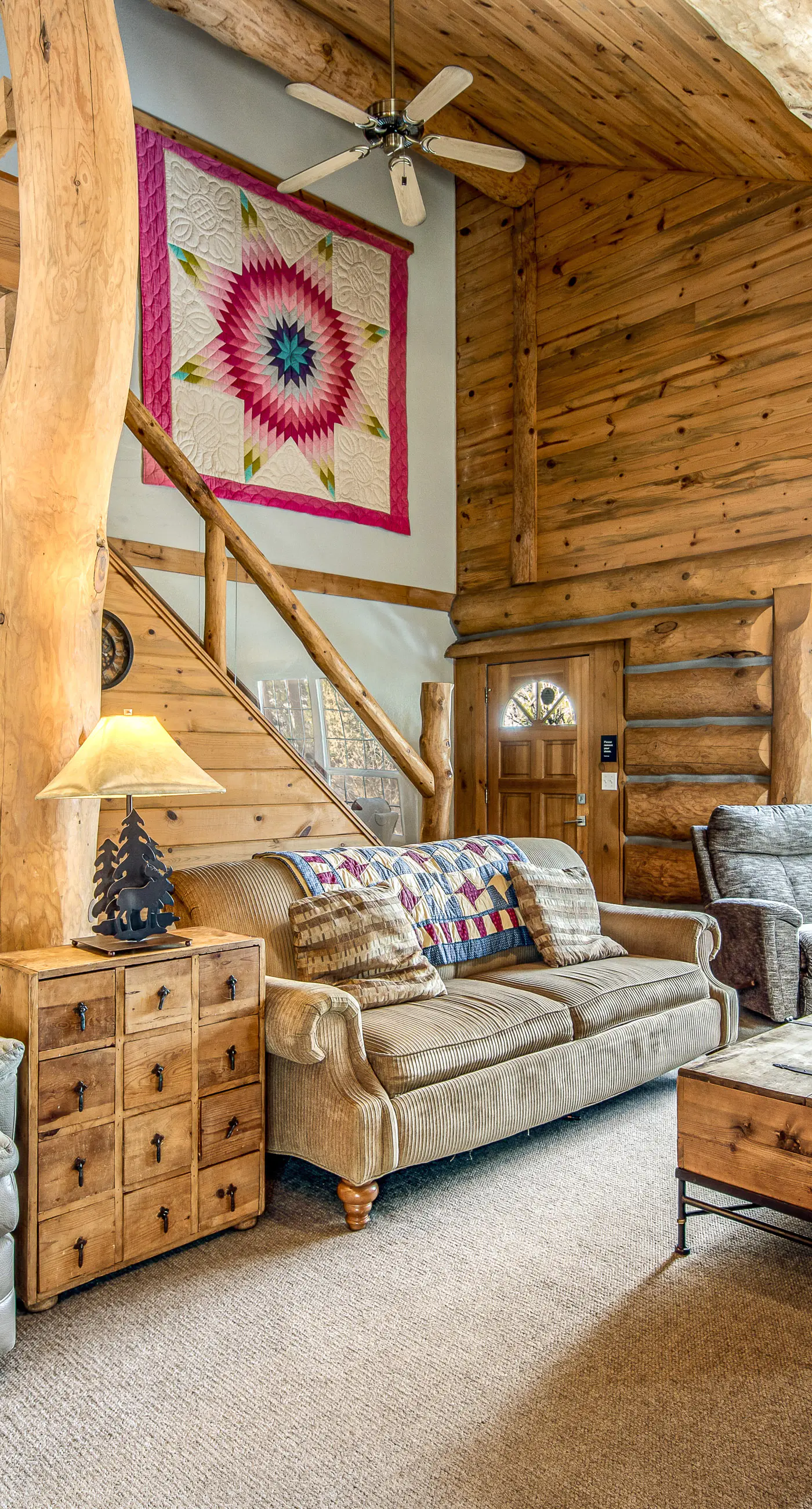 Charming McCall Retreat - Hot Tub & Lake Access