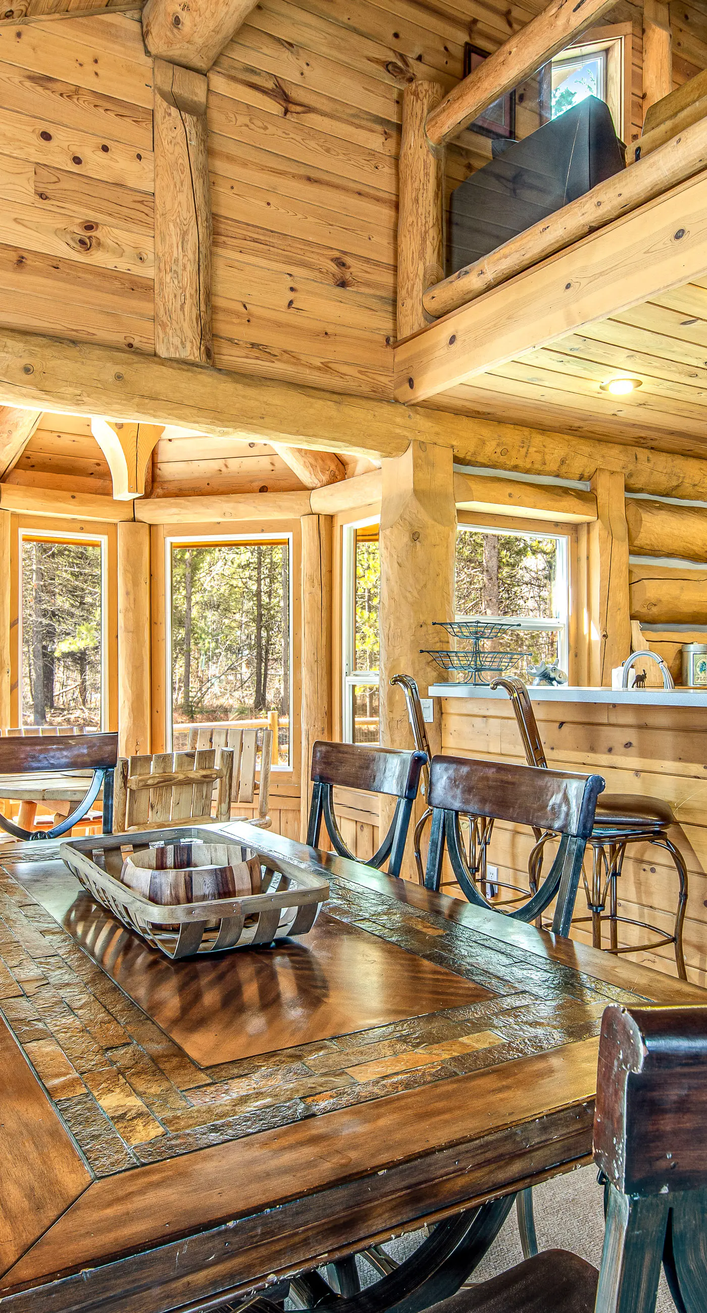 Charming McCall Retreat - Hot Tub & Lake Access