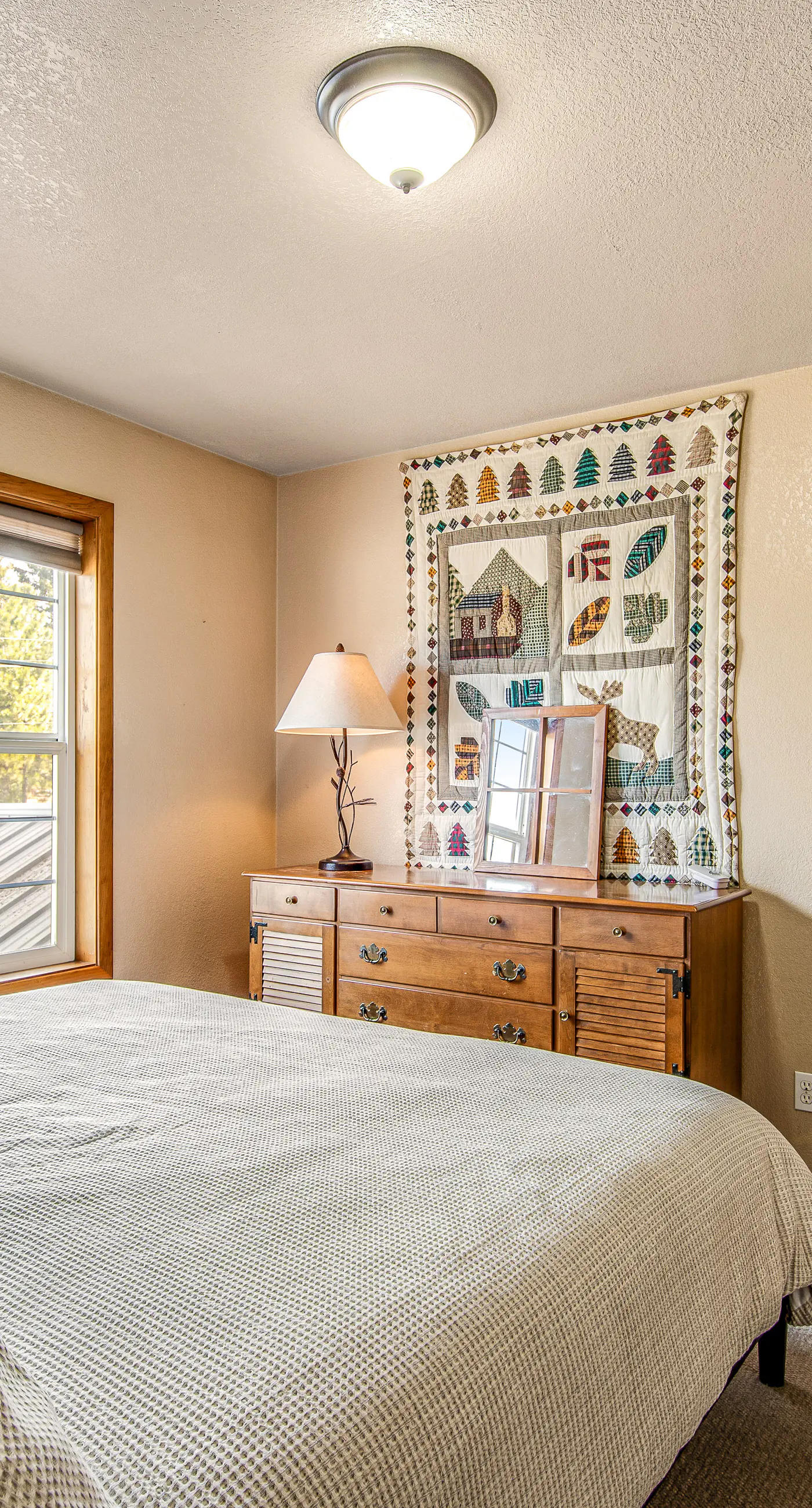 Charming McCall Retreat - Hot Tub & Lake Access