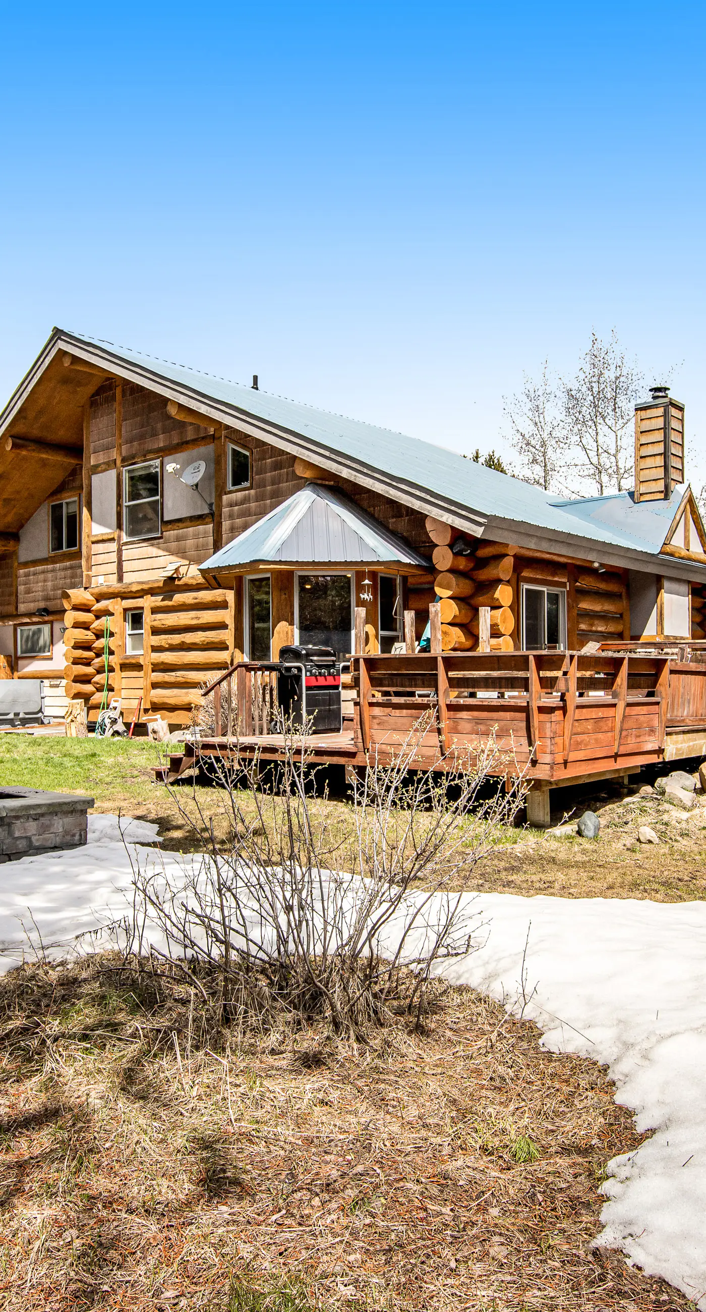 Charming McCall Retreat - Hot Tub & Lake Access